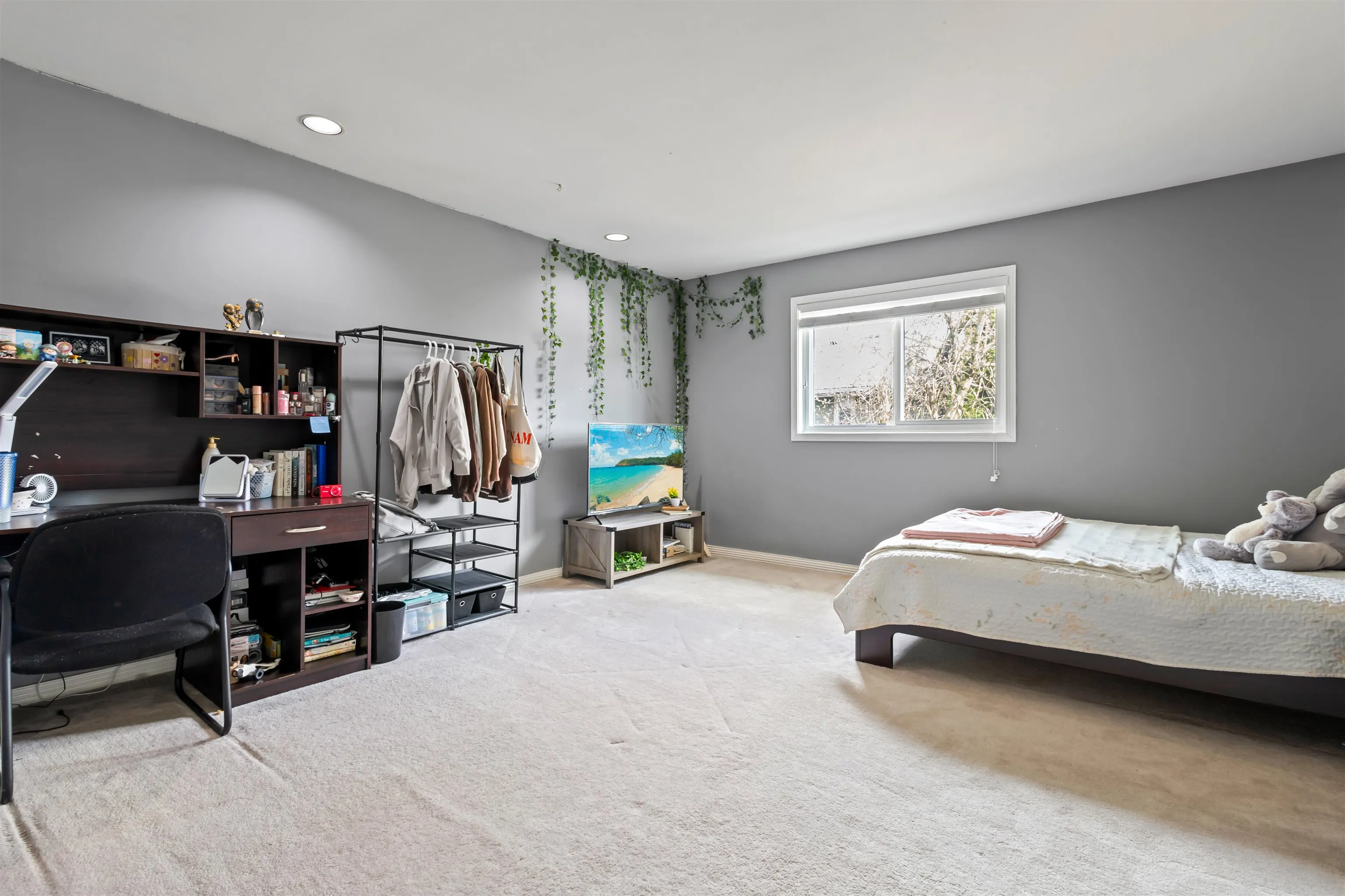 2016 Monteray Place