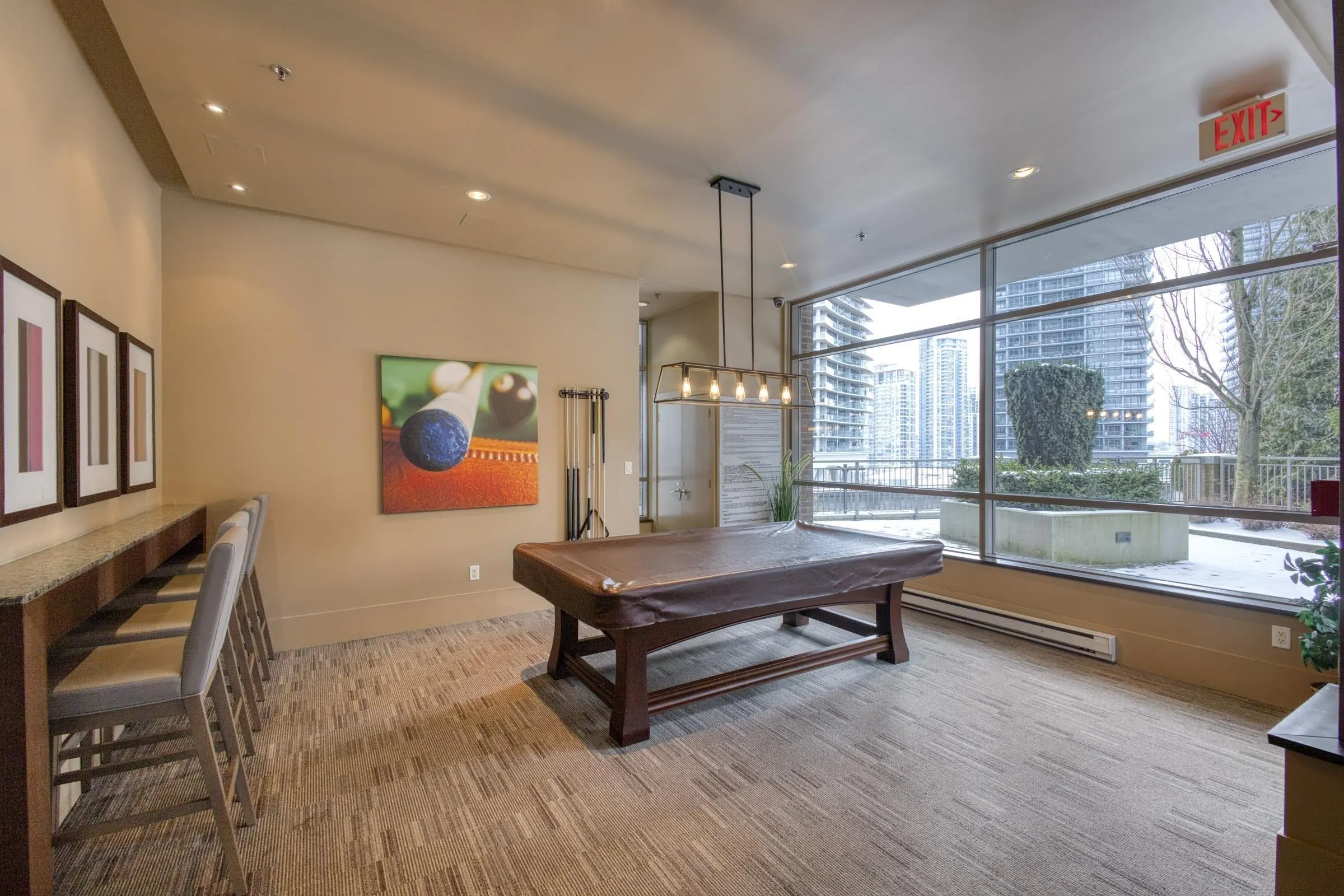 302 4868 Brentwood Drive