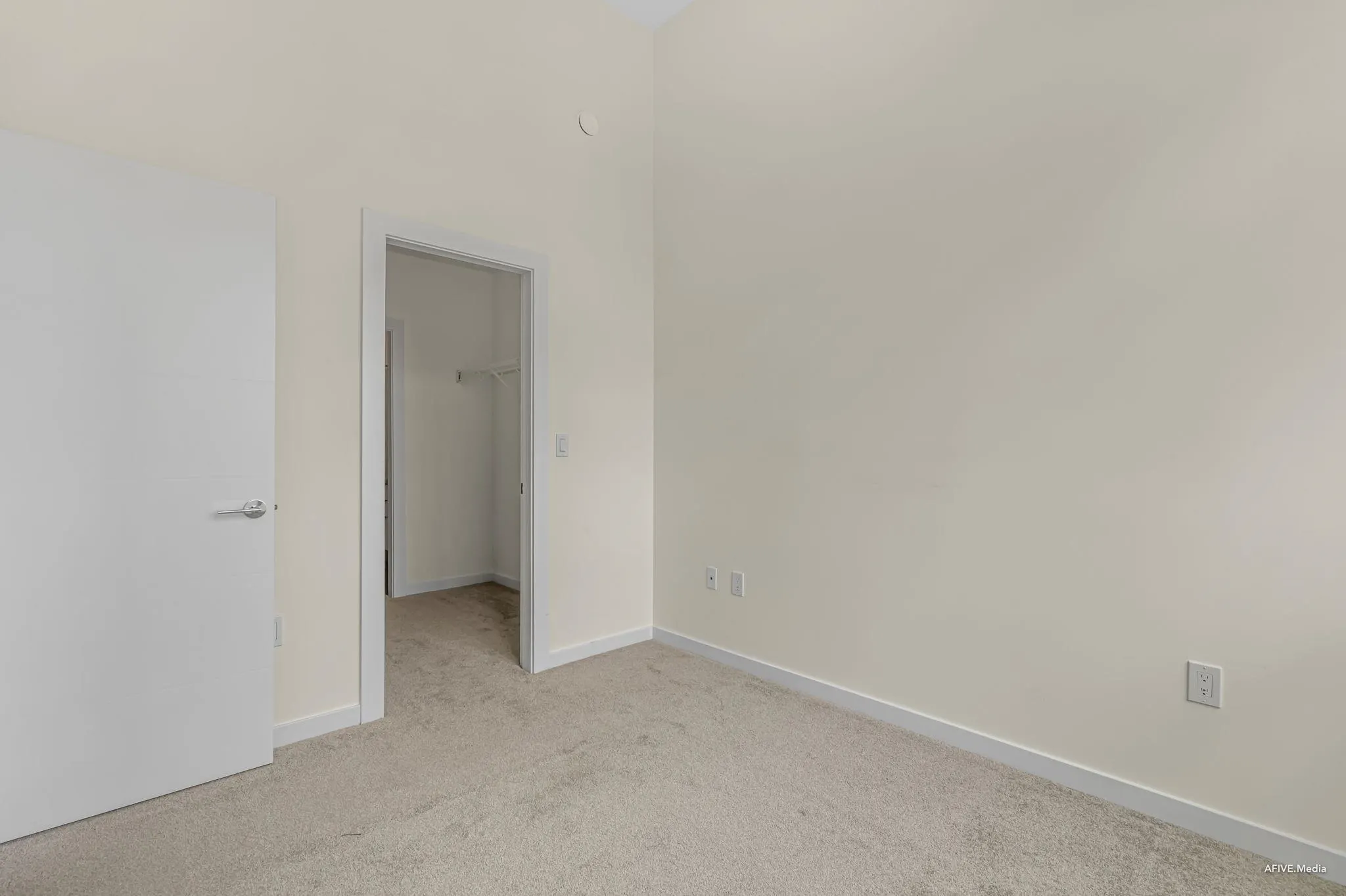 606 7920 206 Street
