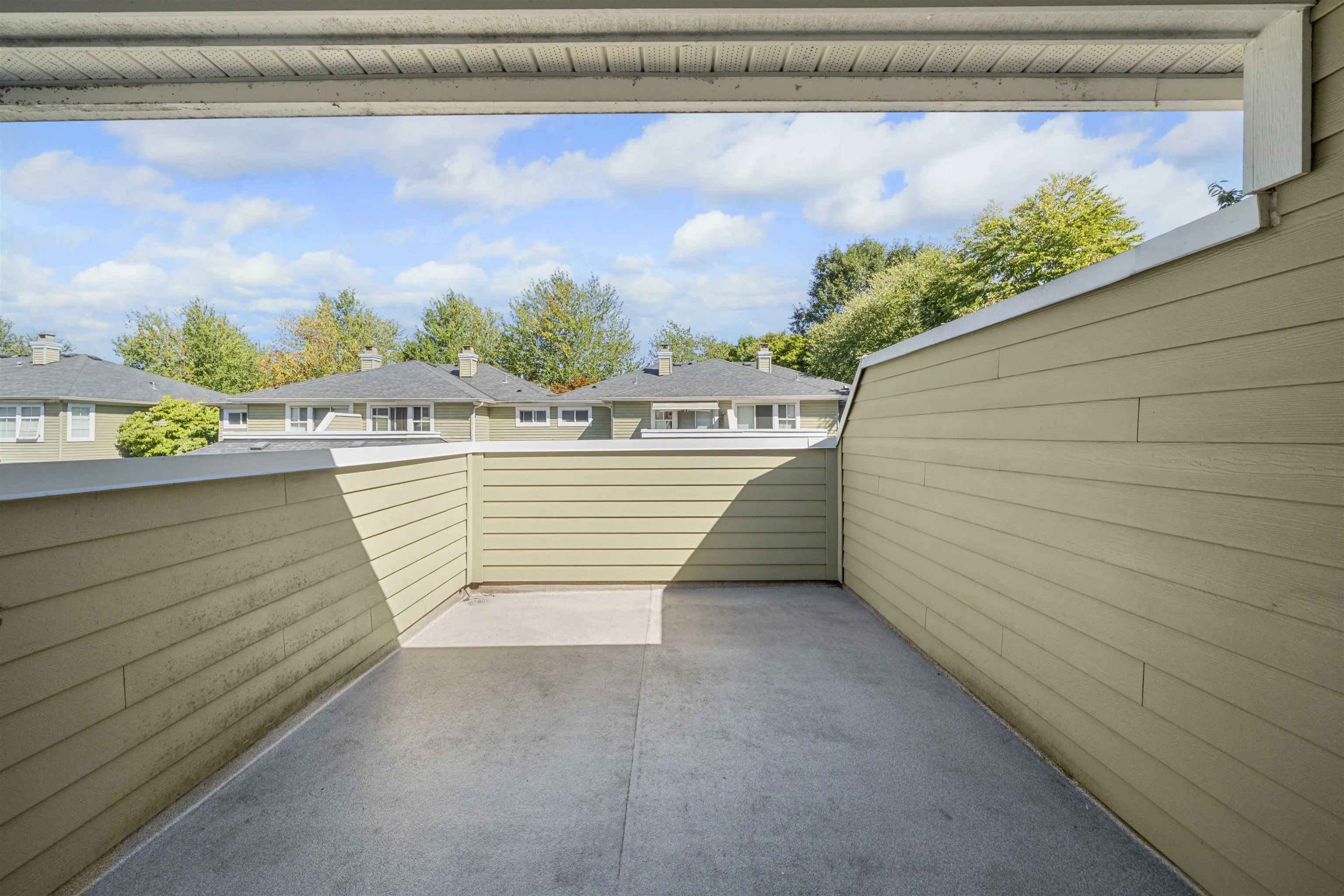17 8428 Venture Way