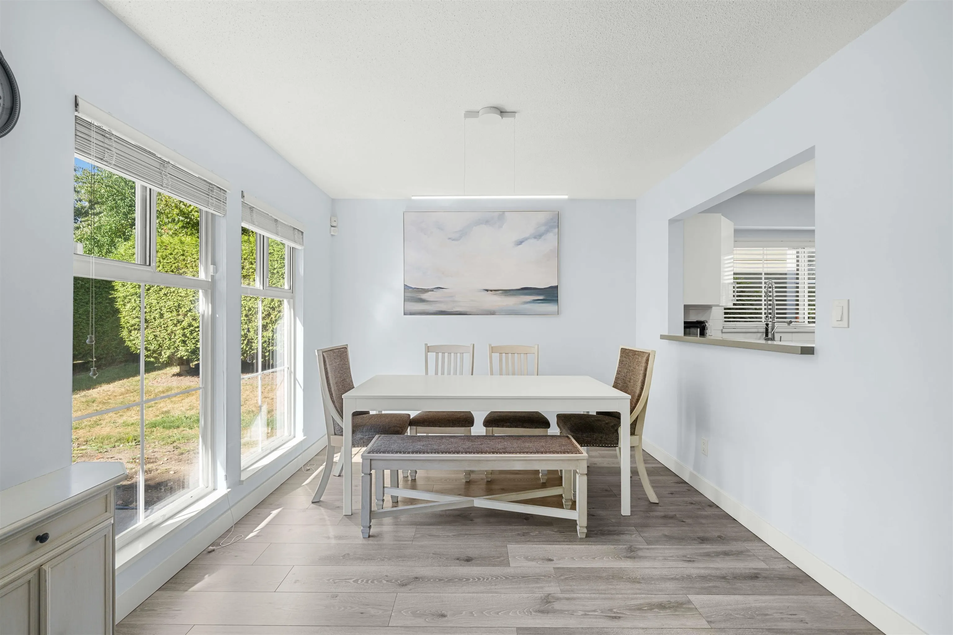 17 8428 Venture Way