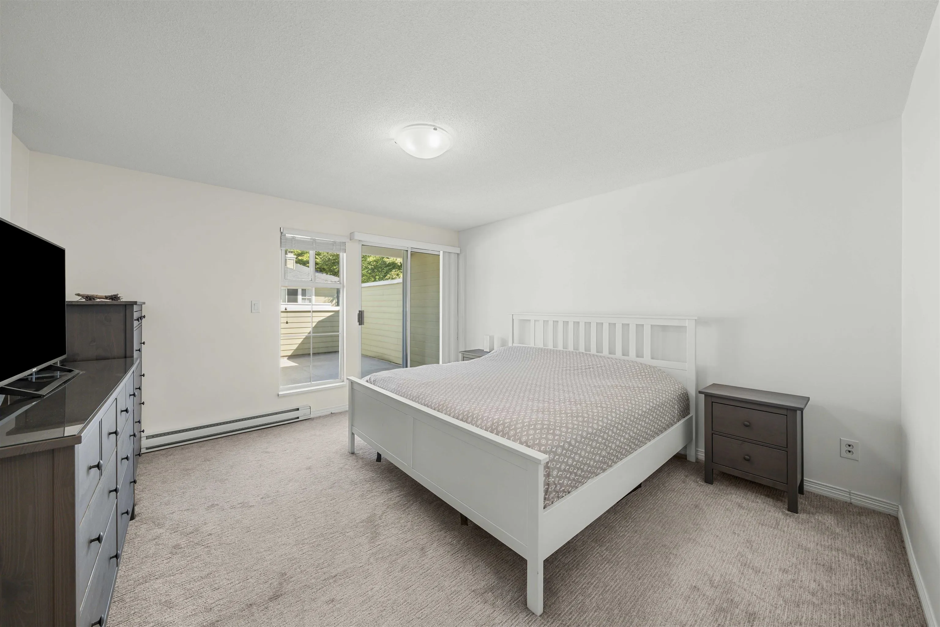 17 8428 Venture Way