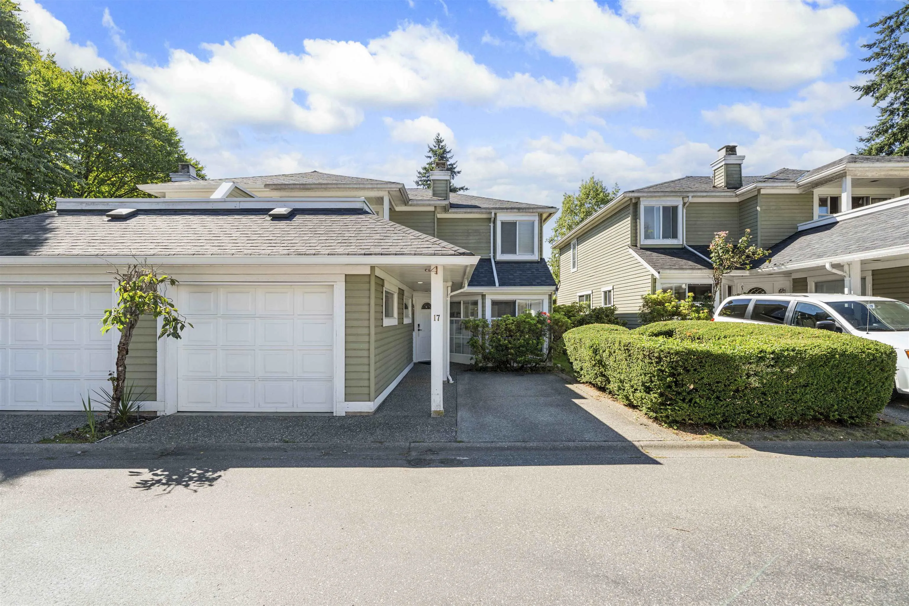 17 8428 Venture Way