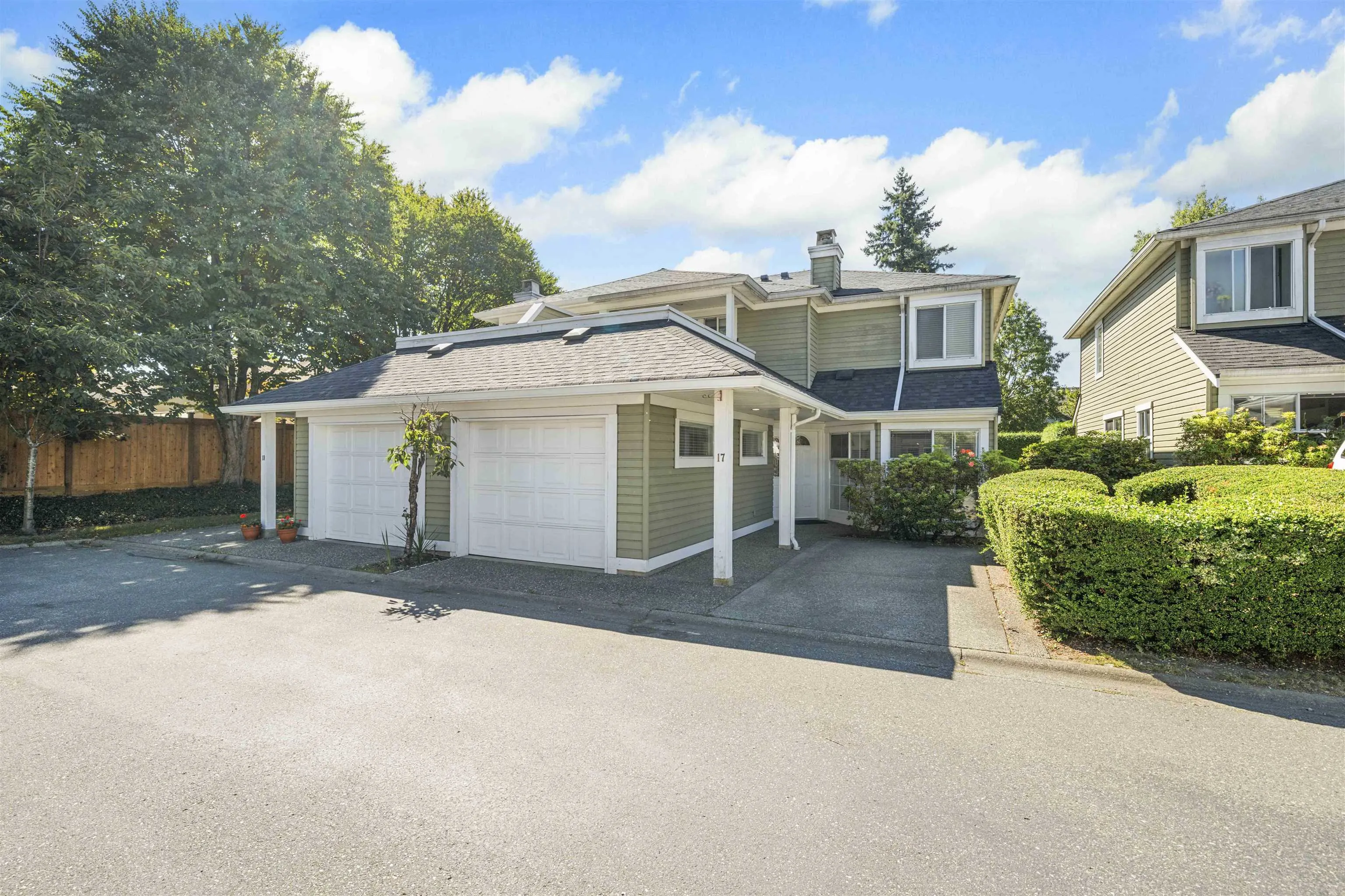 17 8428 Venture Way