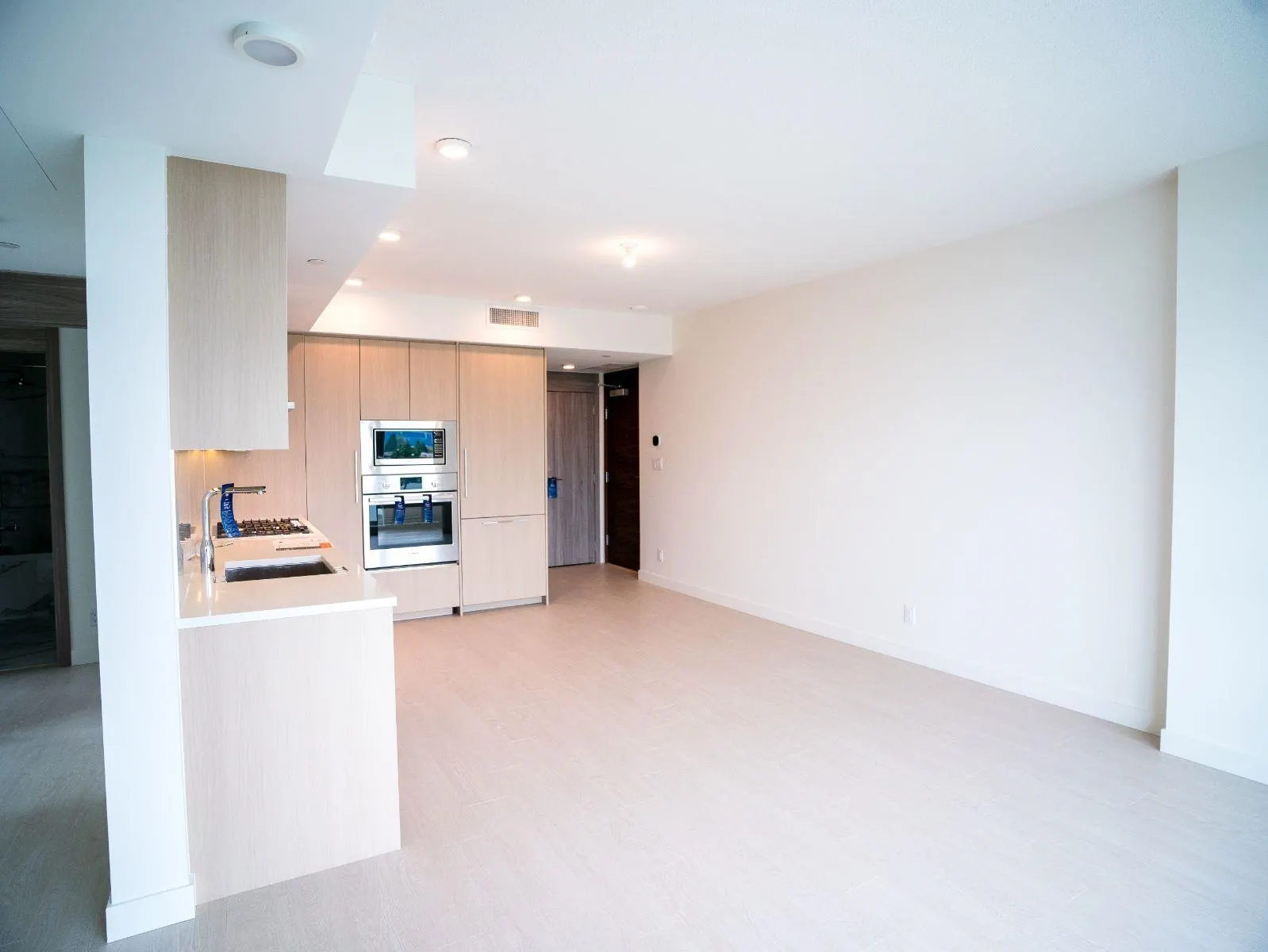 1302 13778 100 Avenue