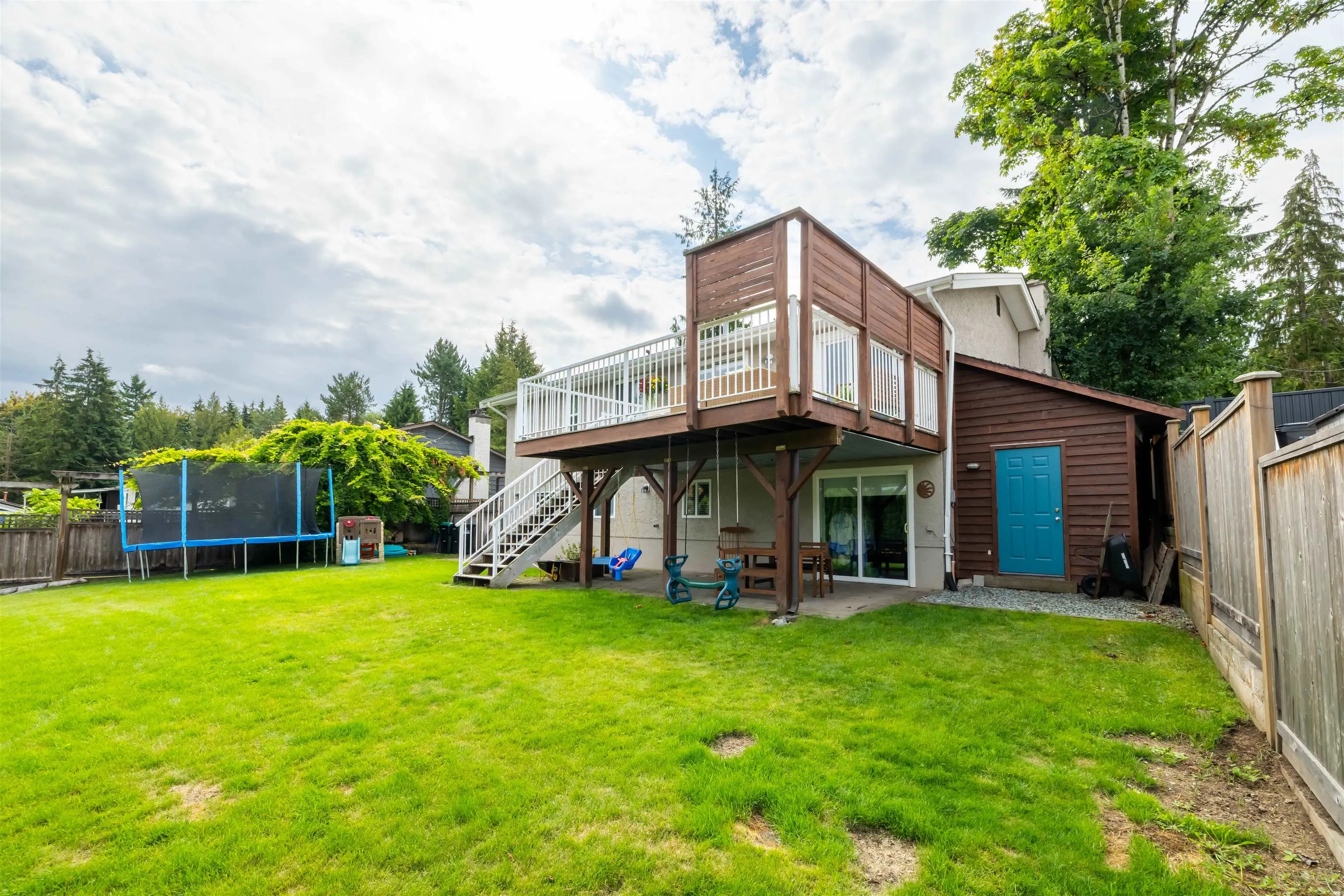 20737 Grade Crescent