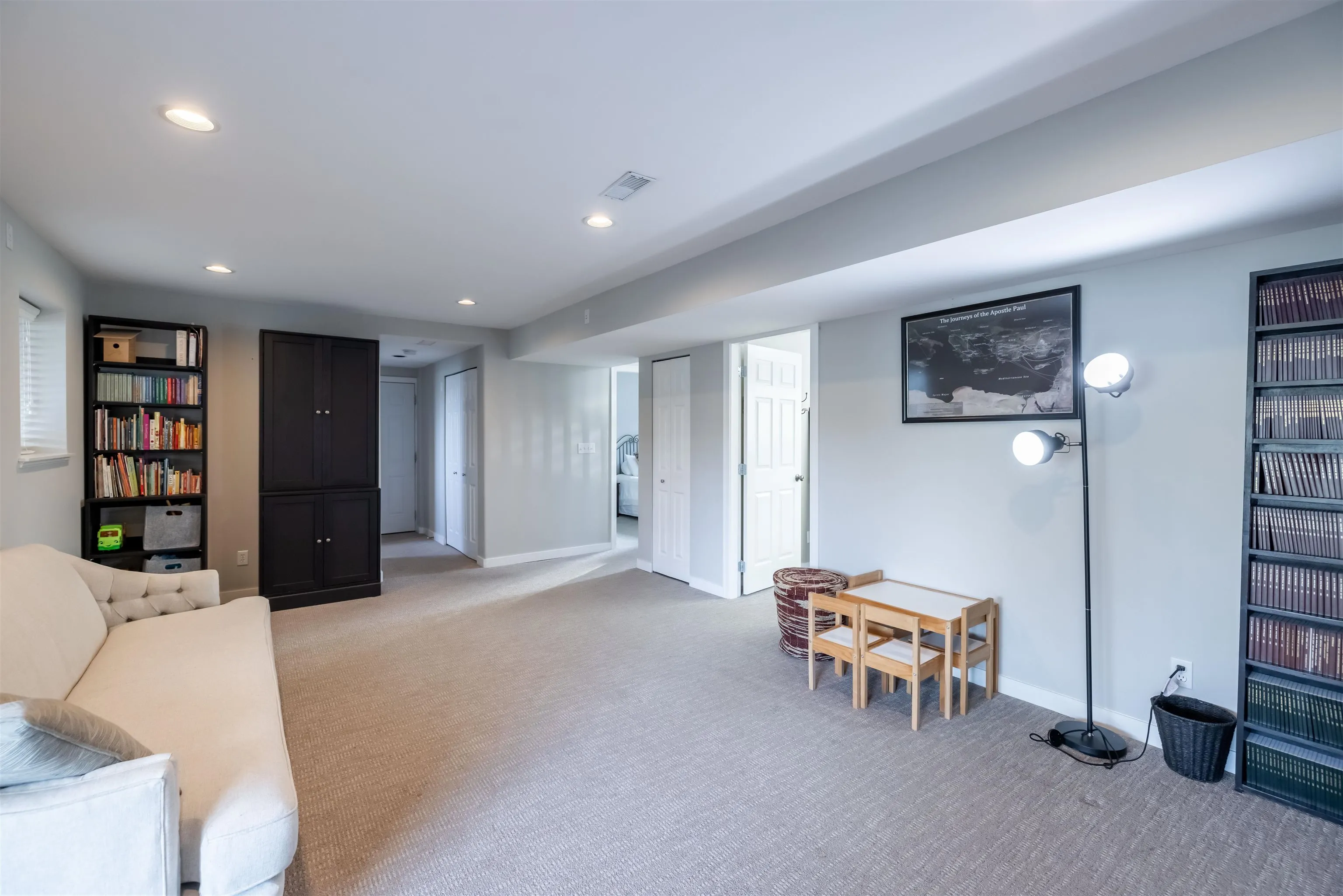 20737 Grade Crescent