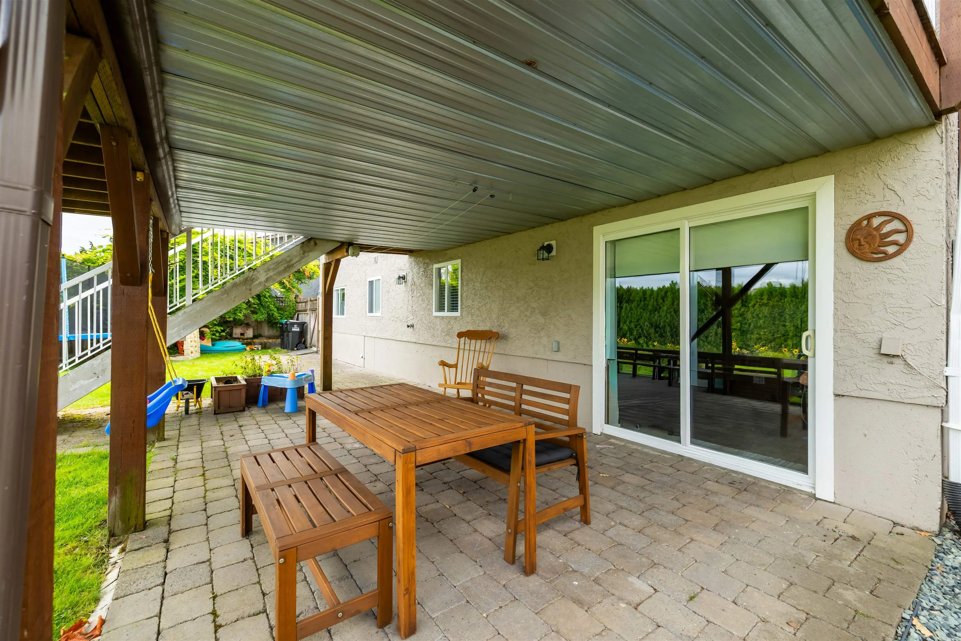 20737 Grade Crescent