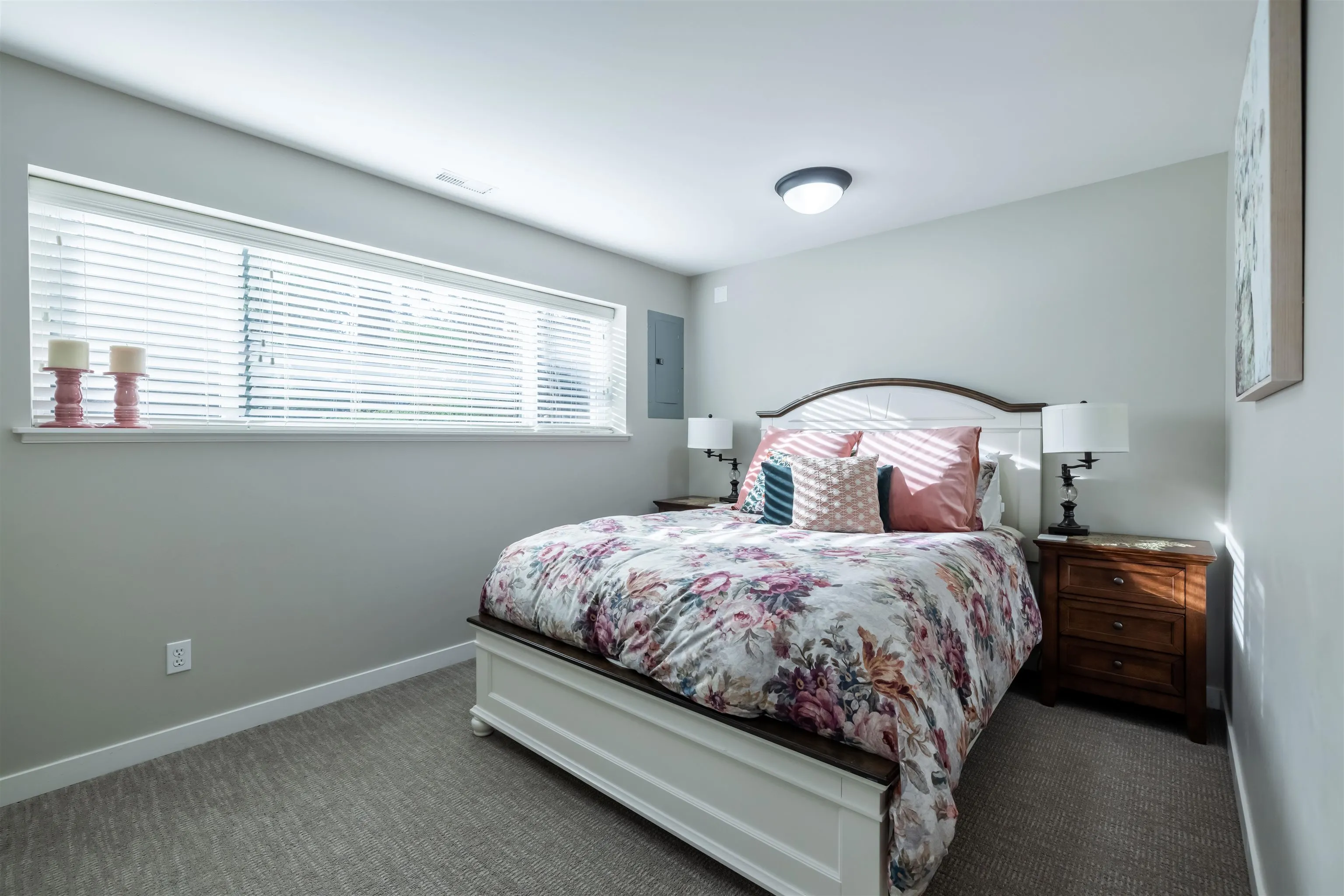 20737 Grade Crescent