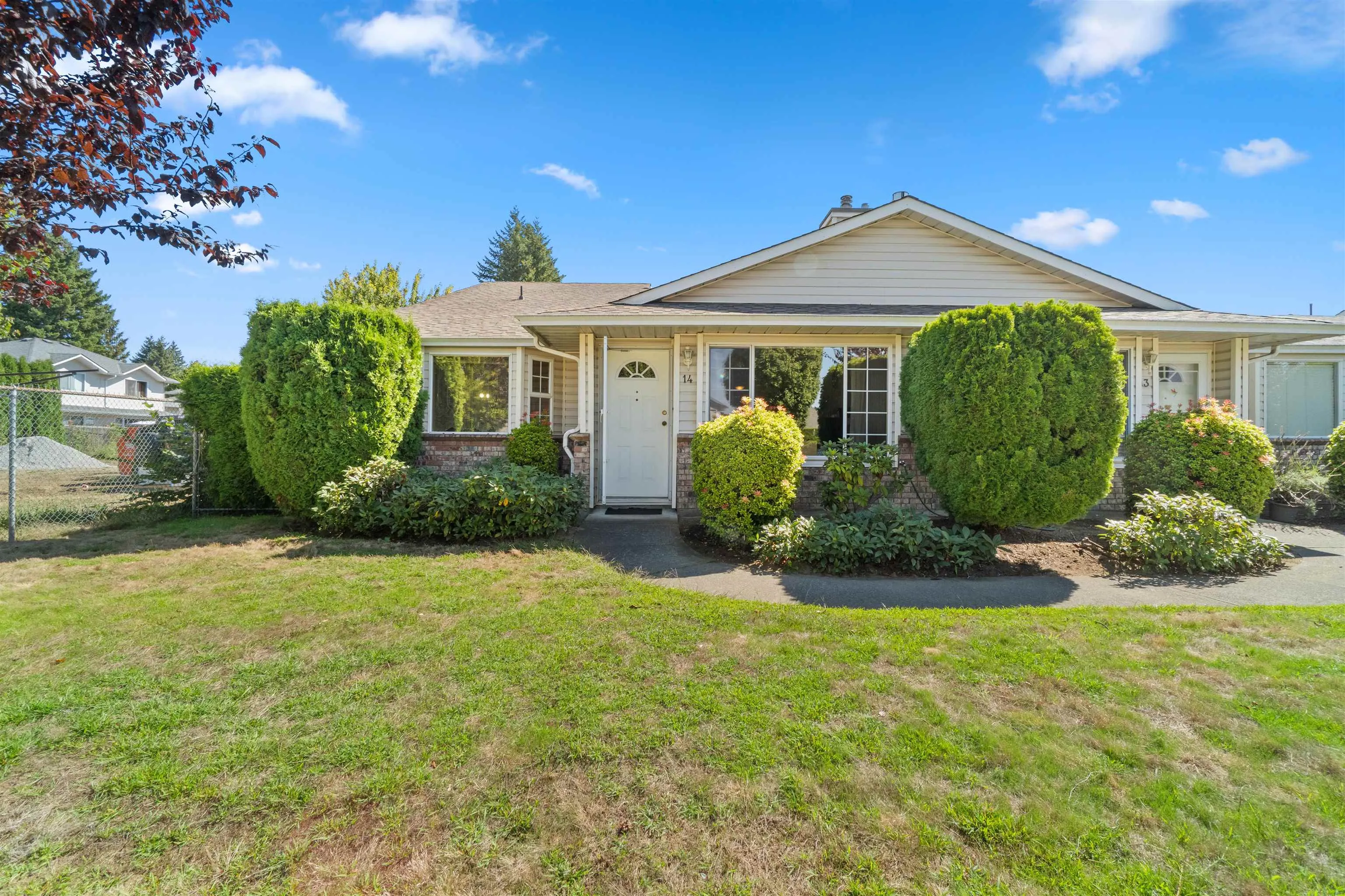 14 19249 Hammond Road