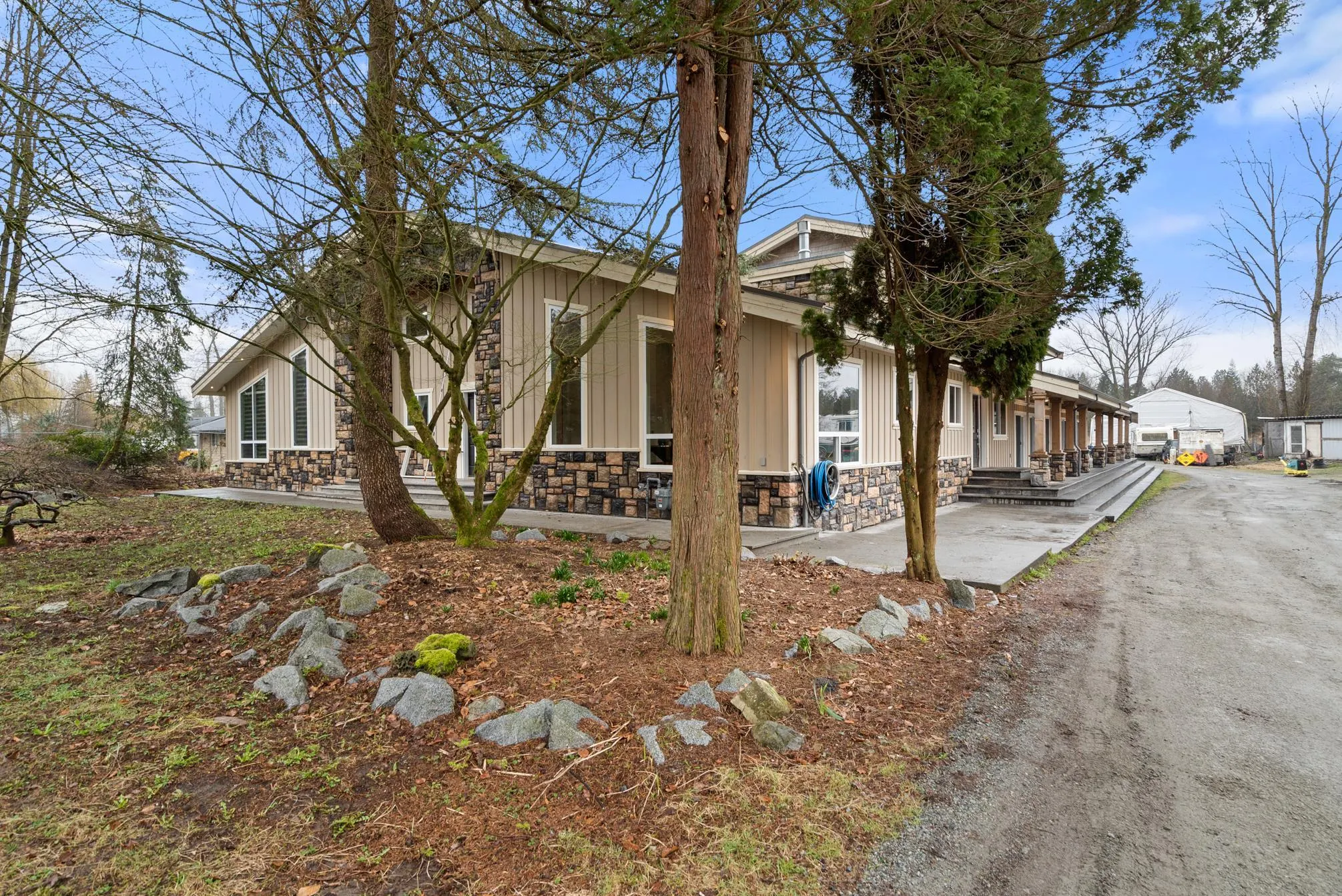 13791 Harris Road