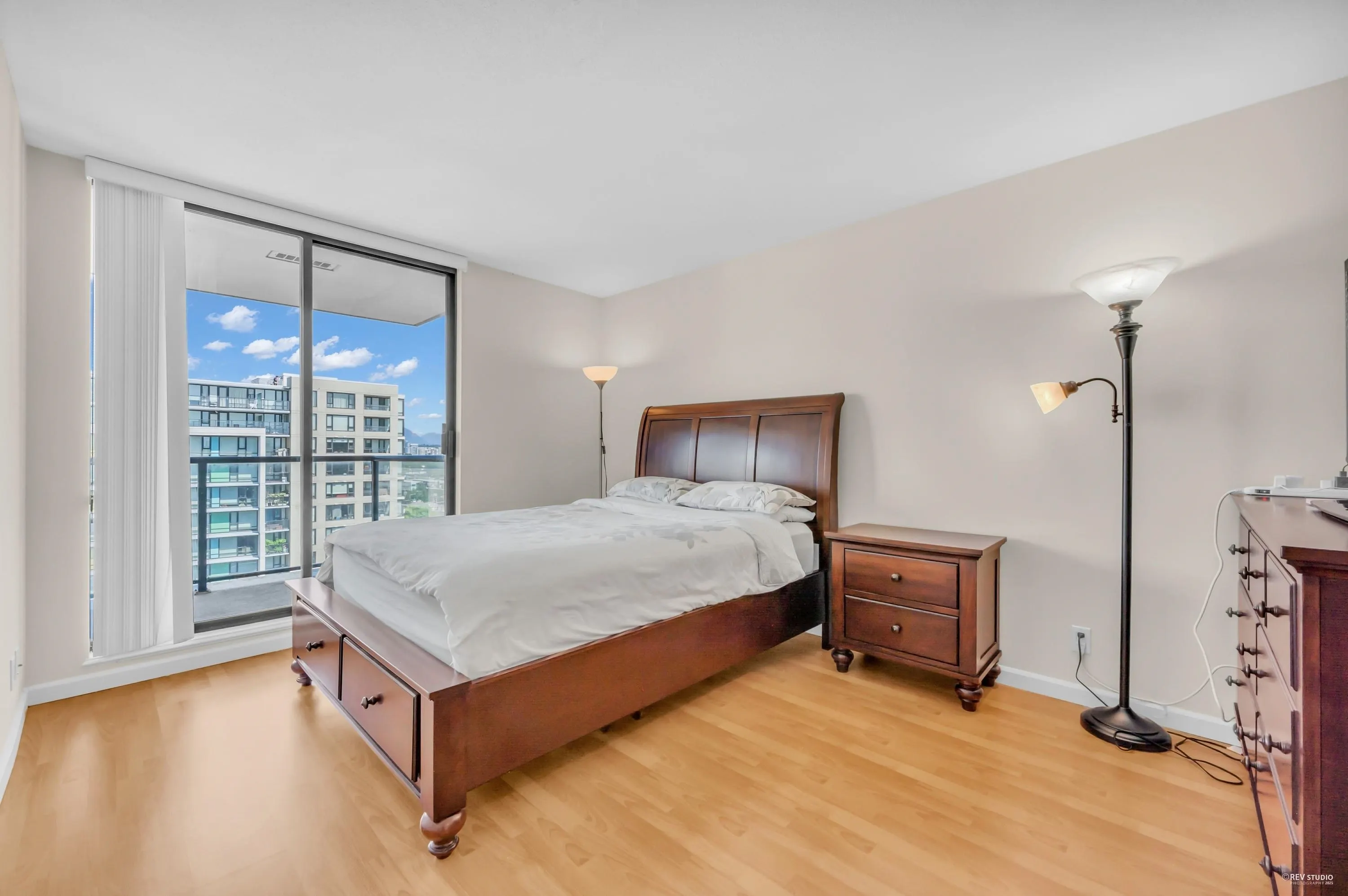 1708 7831 Westminster Highway