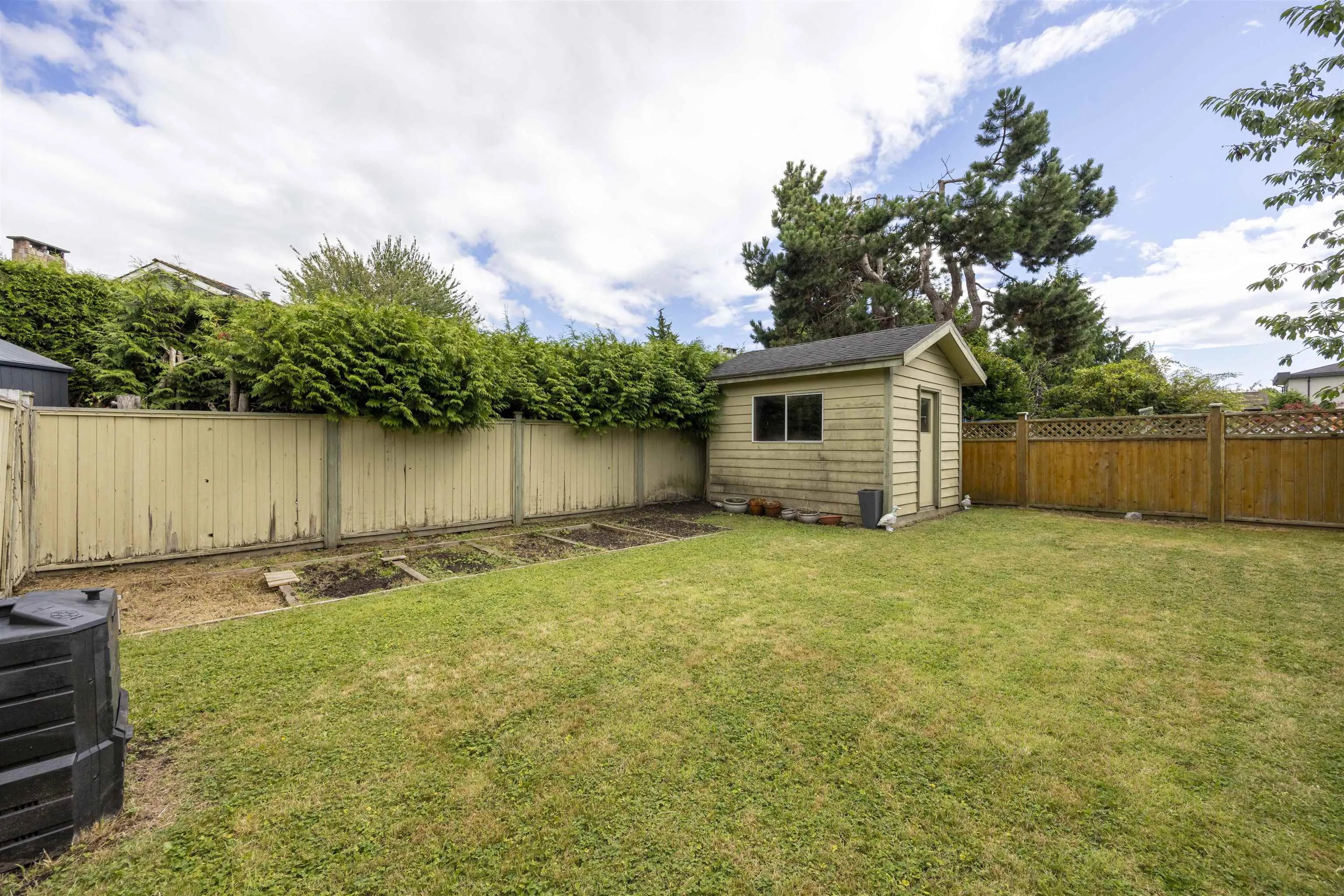 10548 Canso Crescent