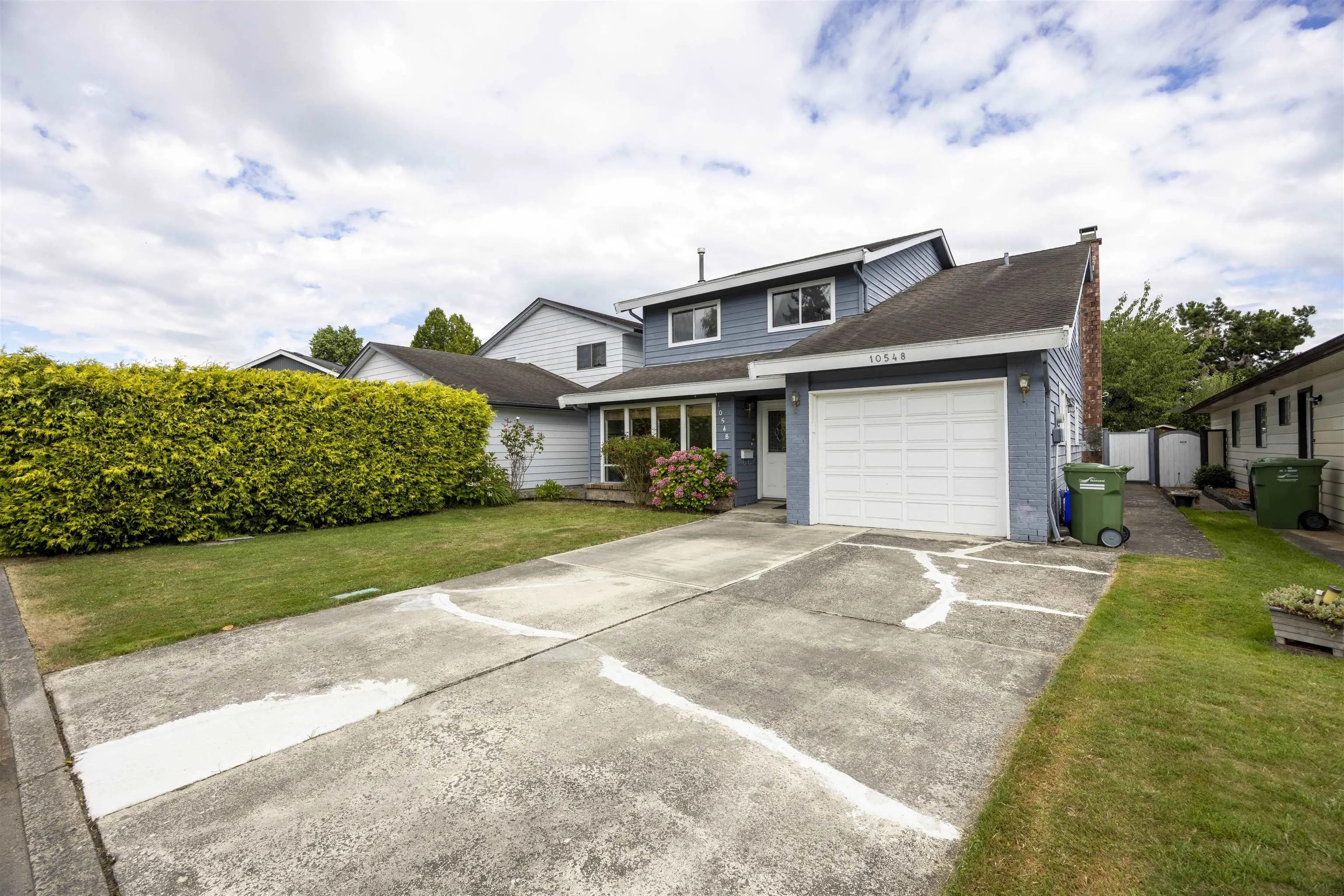10548 Canso Crescent