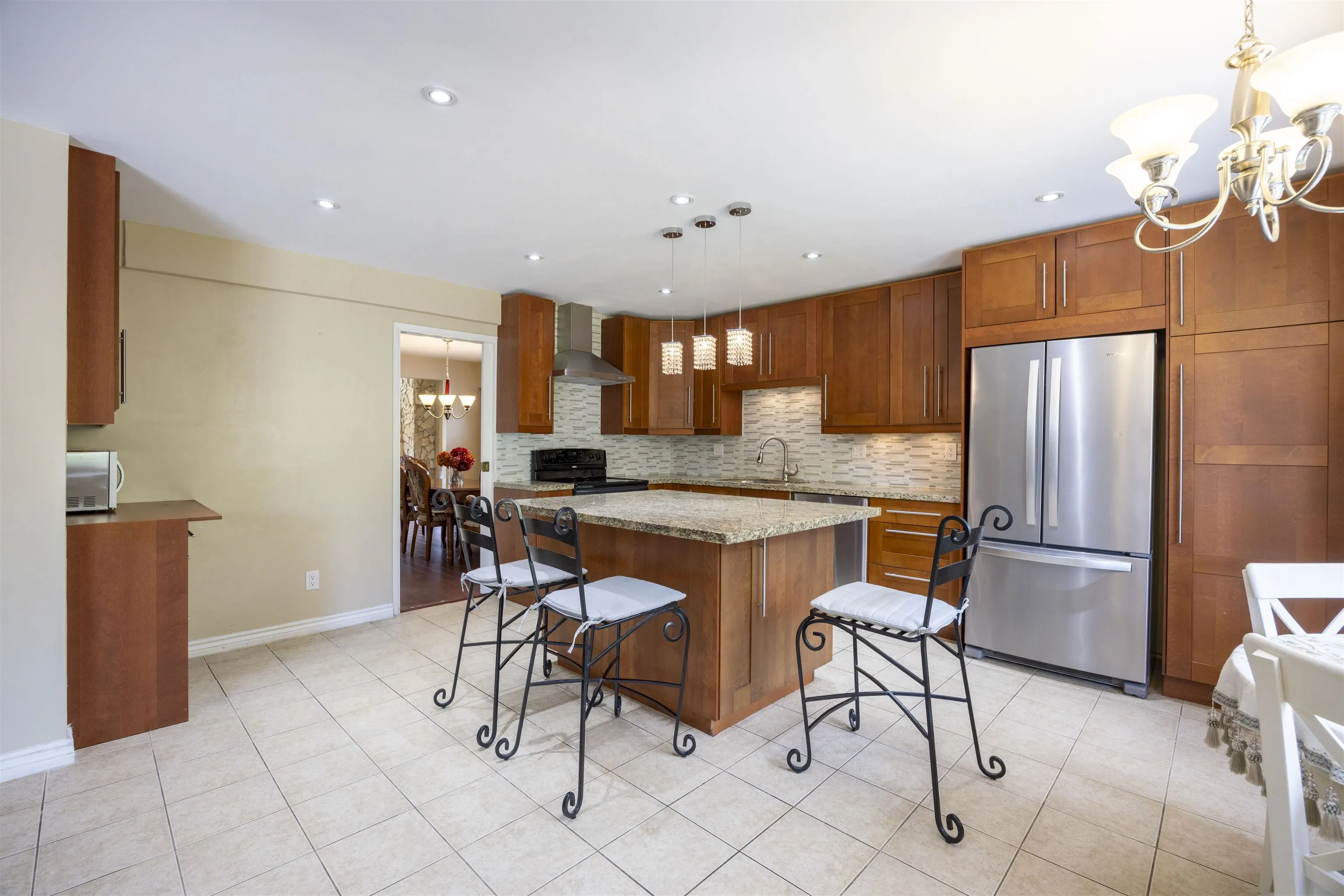 10548 Canso Crescent
