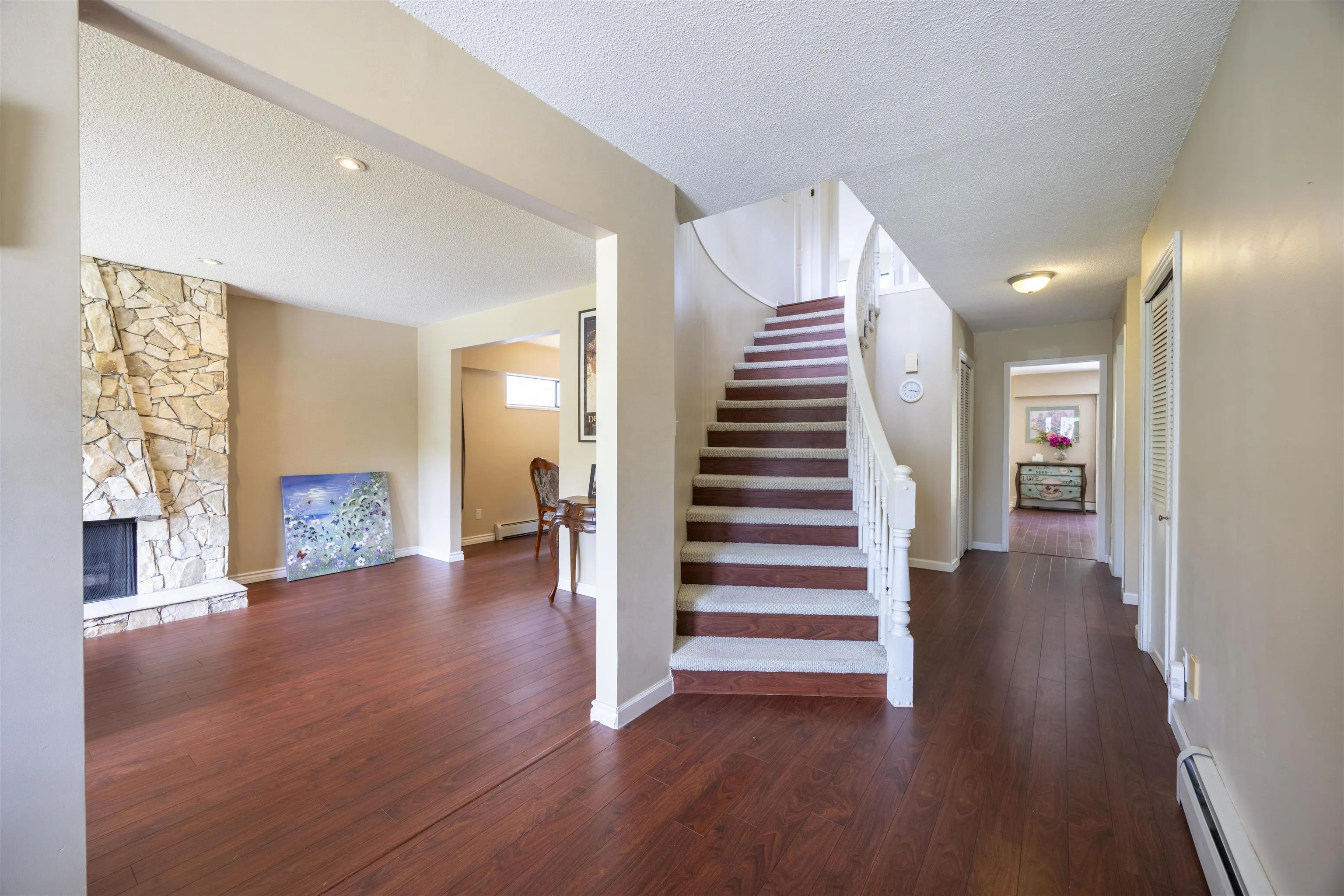 10548 Canso Crescent