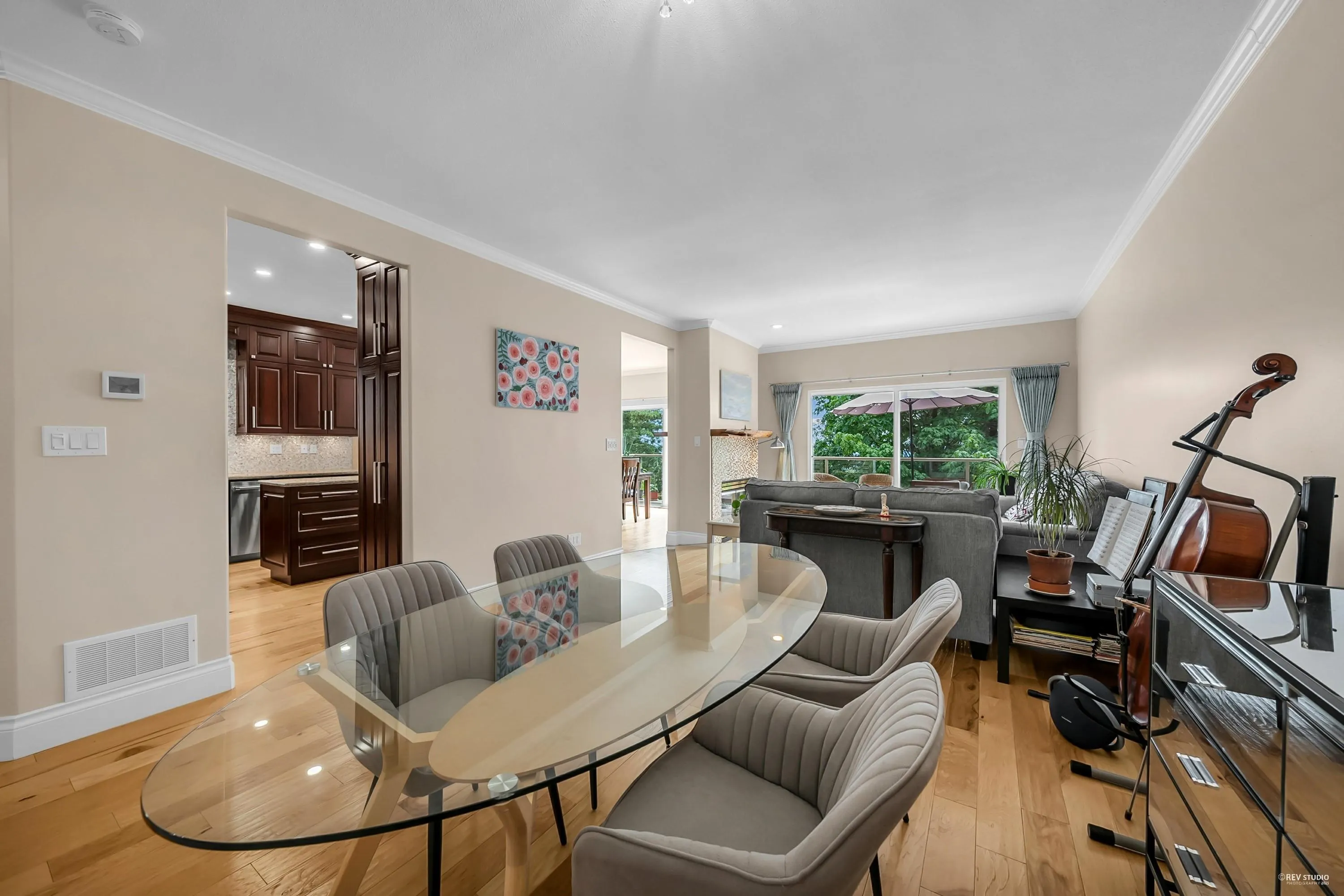 87 2979 Panorama Drive