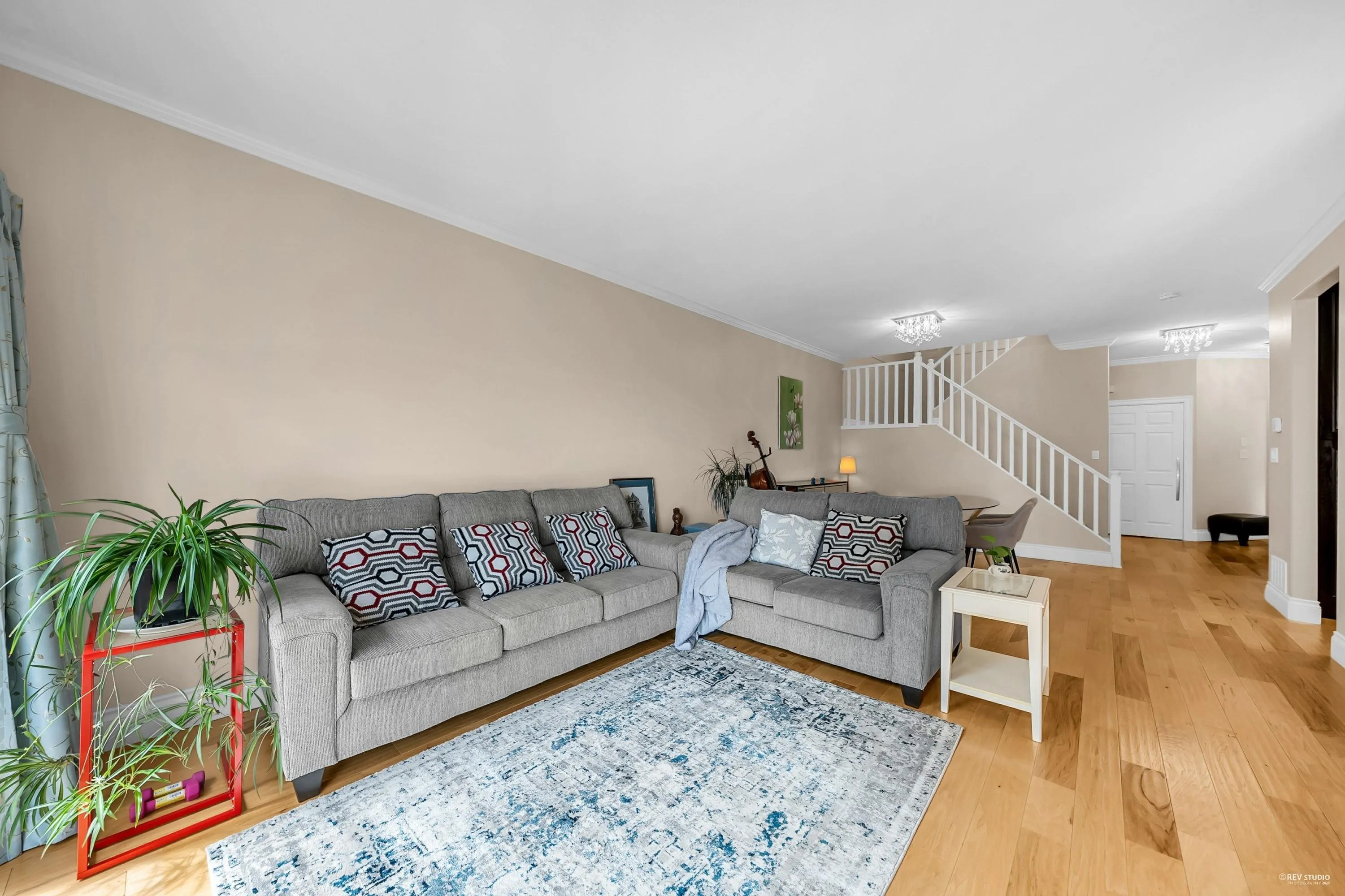 87 2979 Panorama Drive