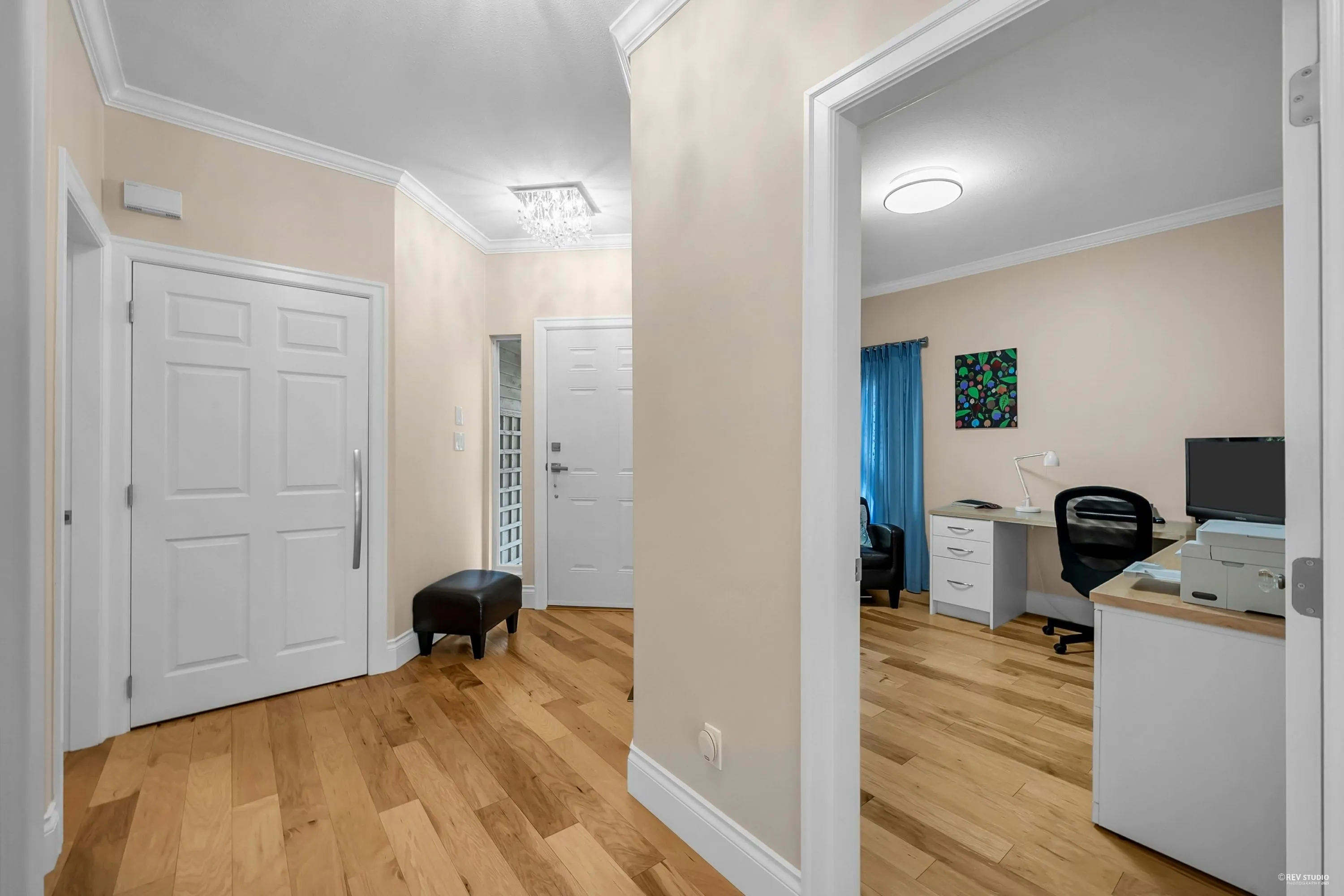 87 2979 Panorama Drive