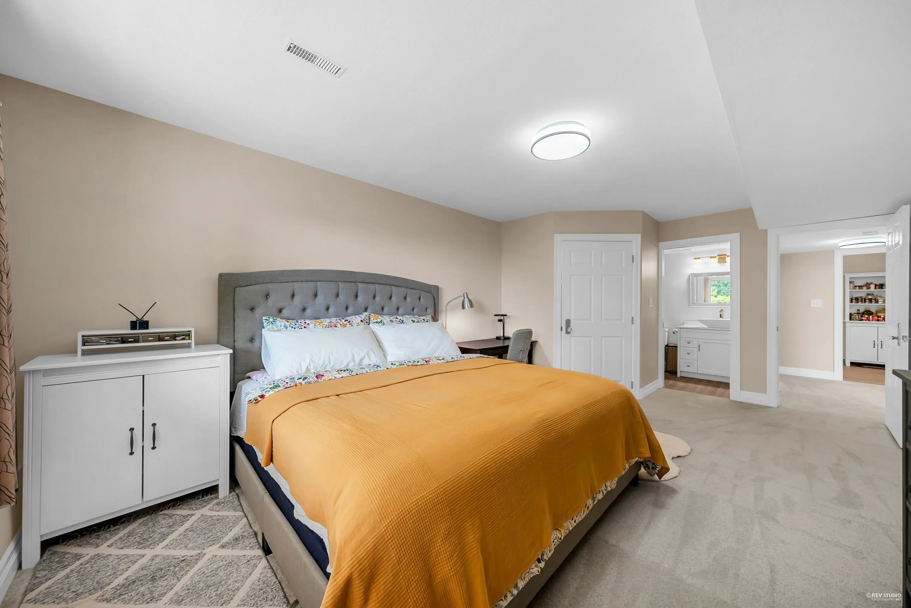 87 2979 Panorama Drive