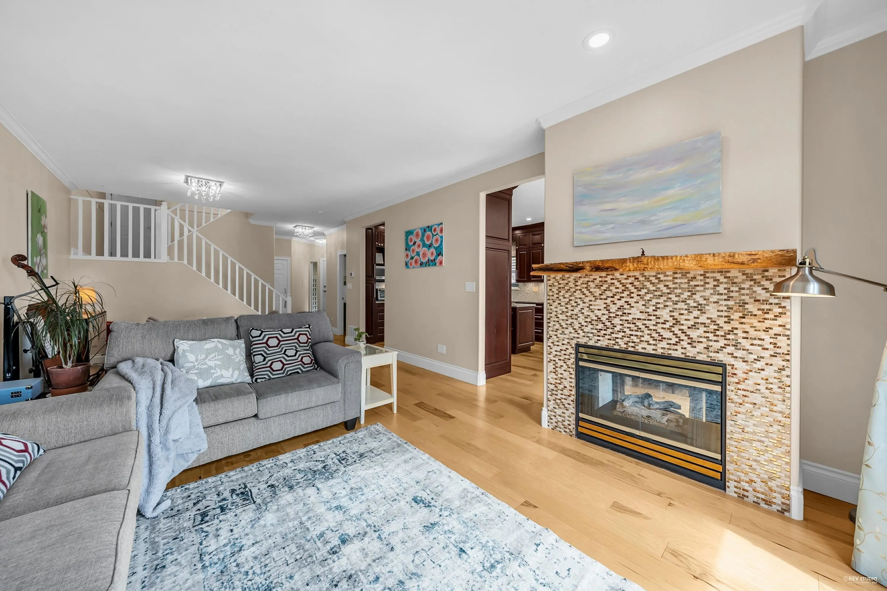 87 2979 Panorama Drive
