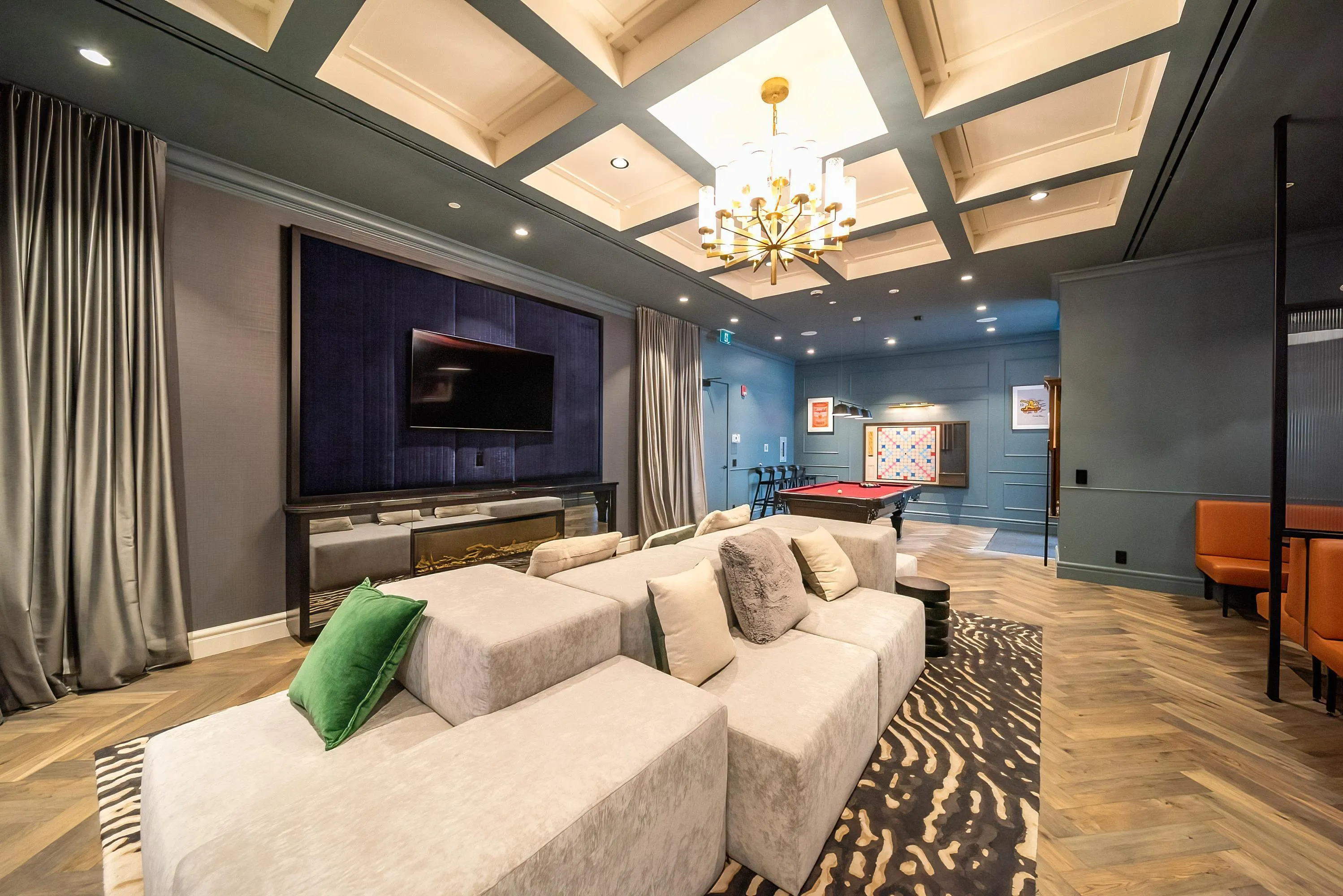 512 6833 Pearson Way