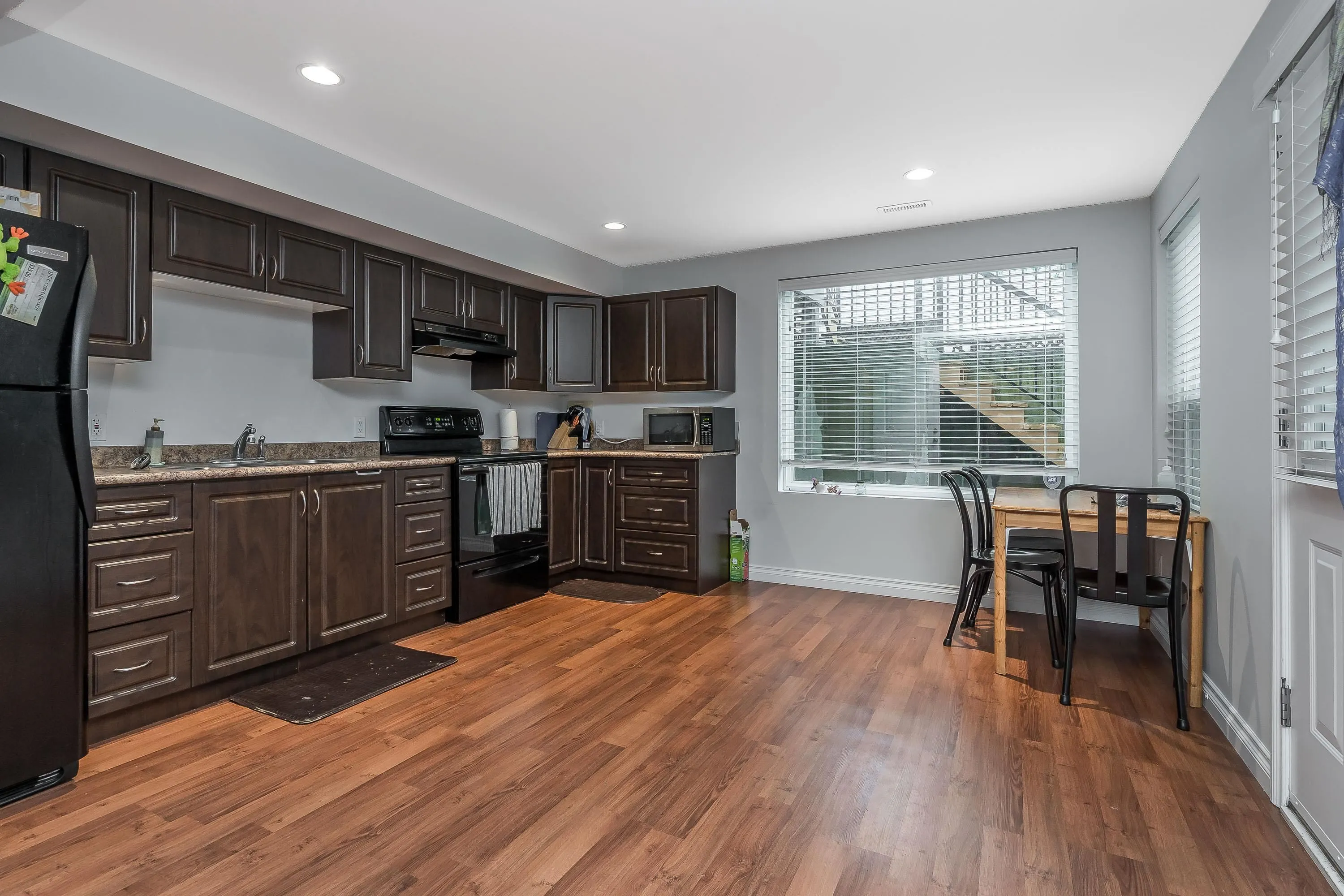 19088 68a Avenue