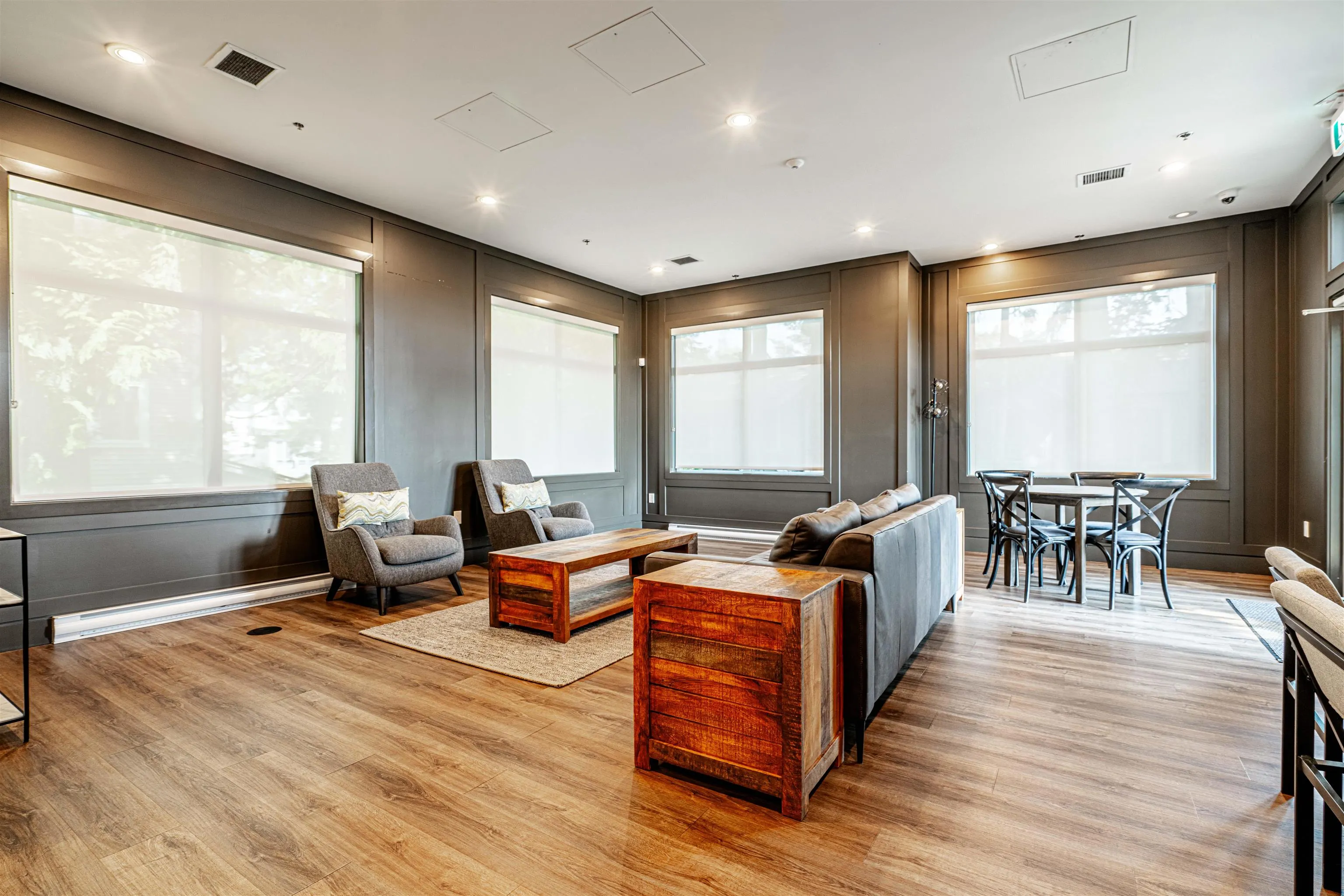 170 9718 161a Street