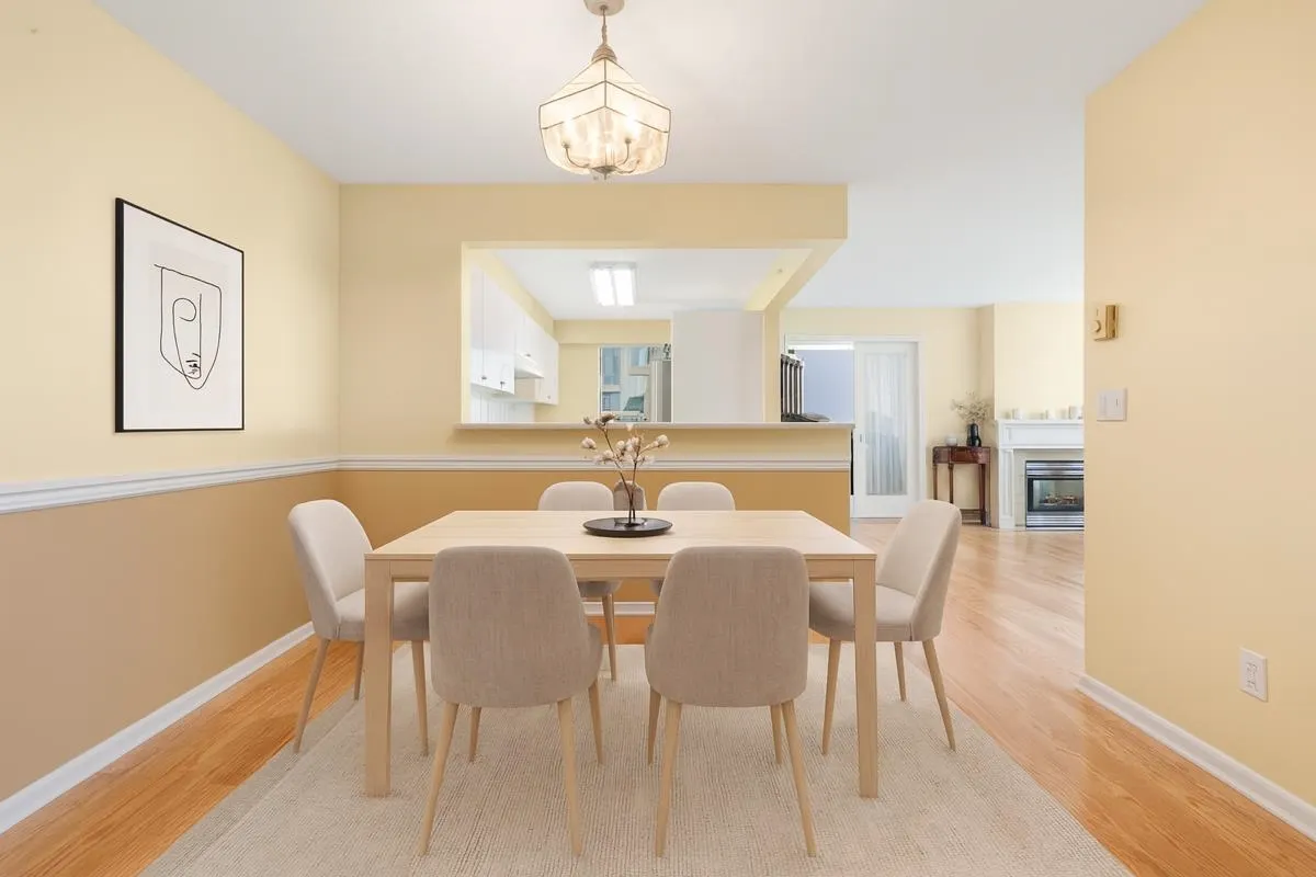 1203 6611 Southoaks Crescent