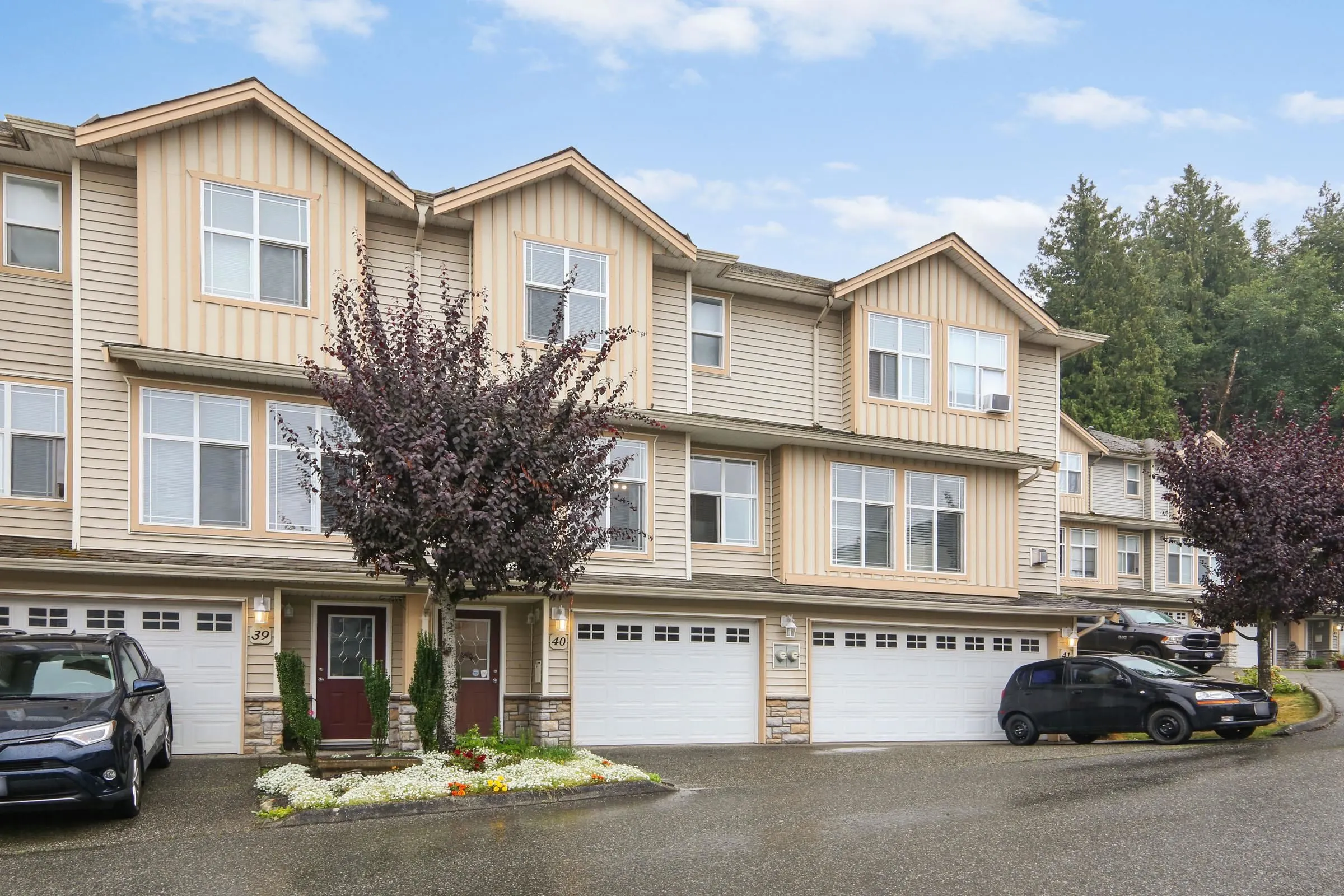 40 46906 Russell Road