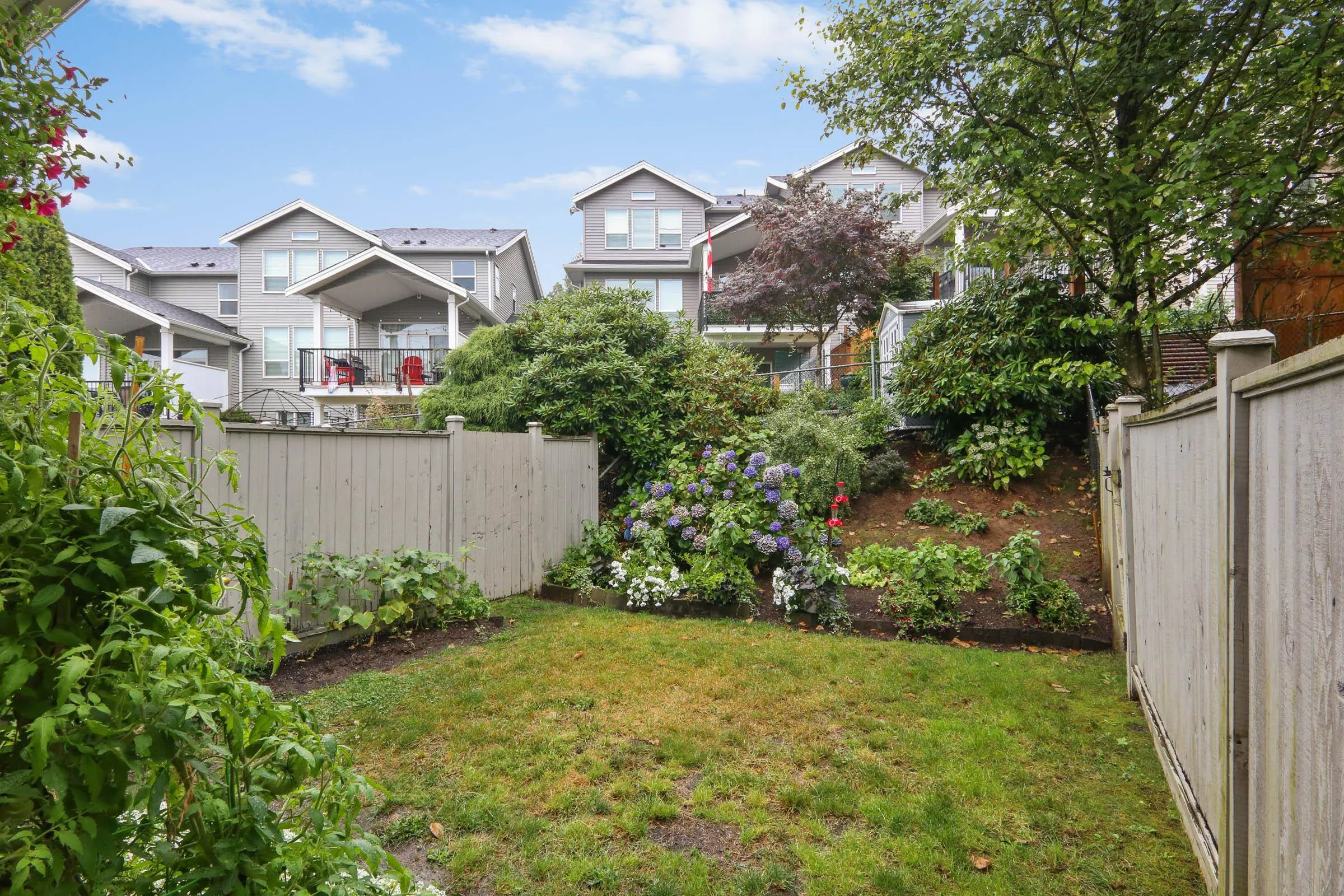 40 46906 Russell Road