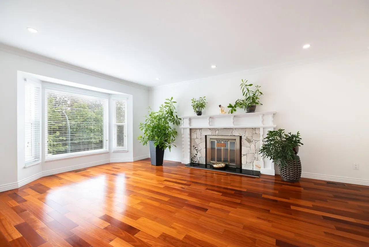 432 Riverview Crescent