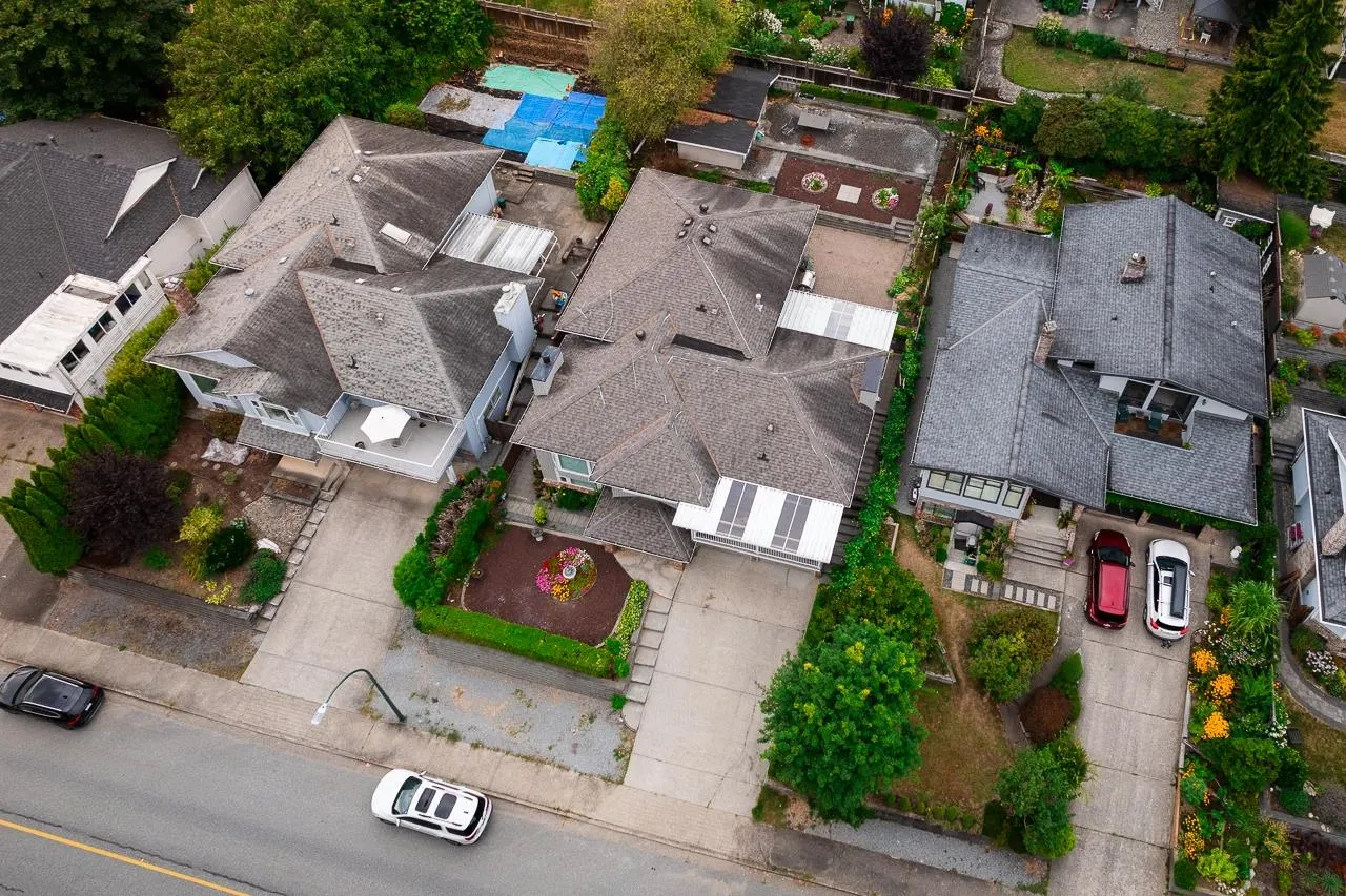 432 Riverview Crescent