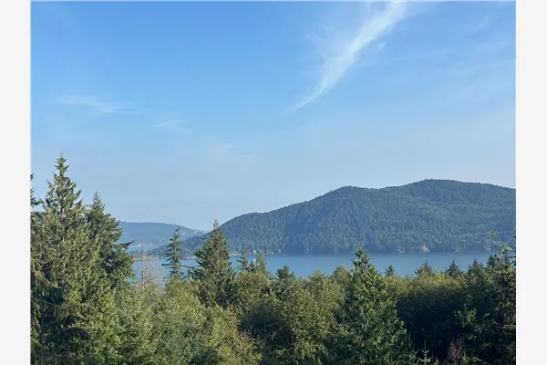 LOT 44 Fircom Plateau