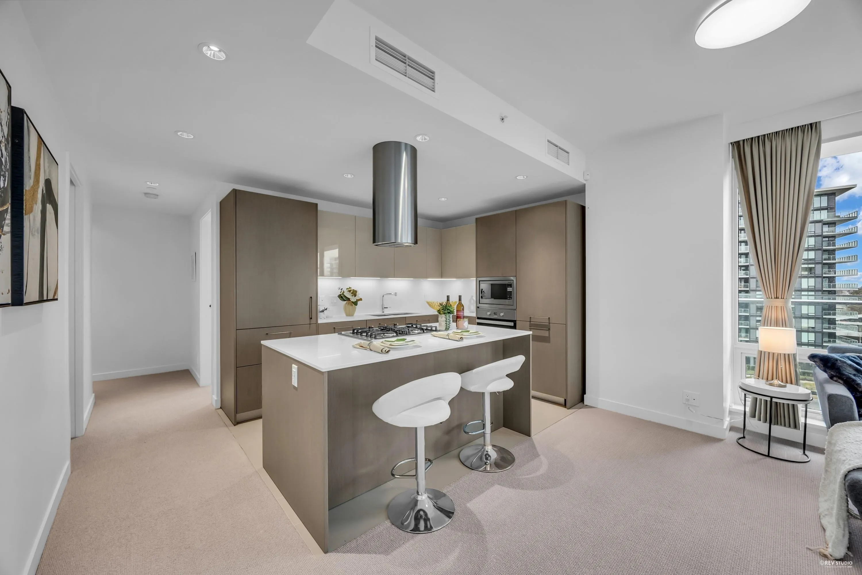 703 6611 Pearson Way