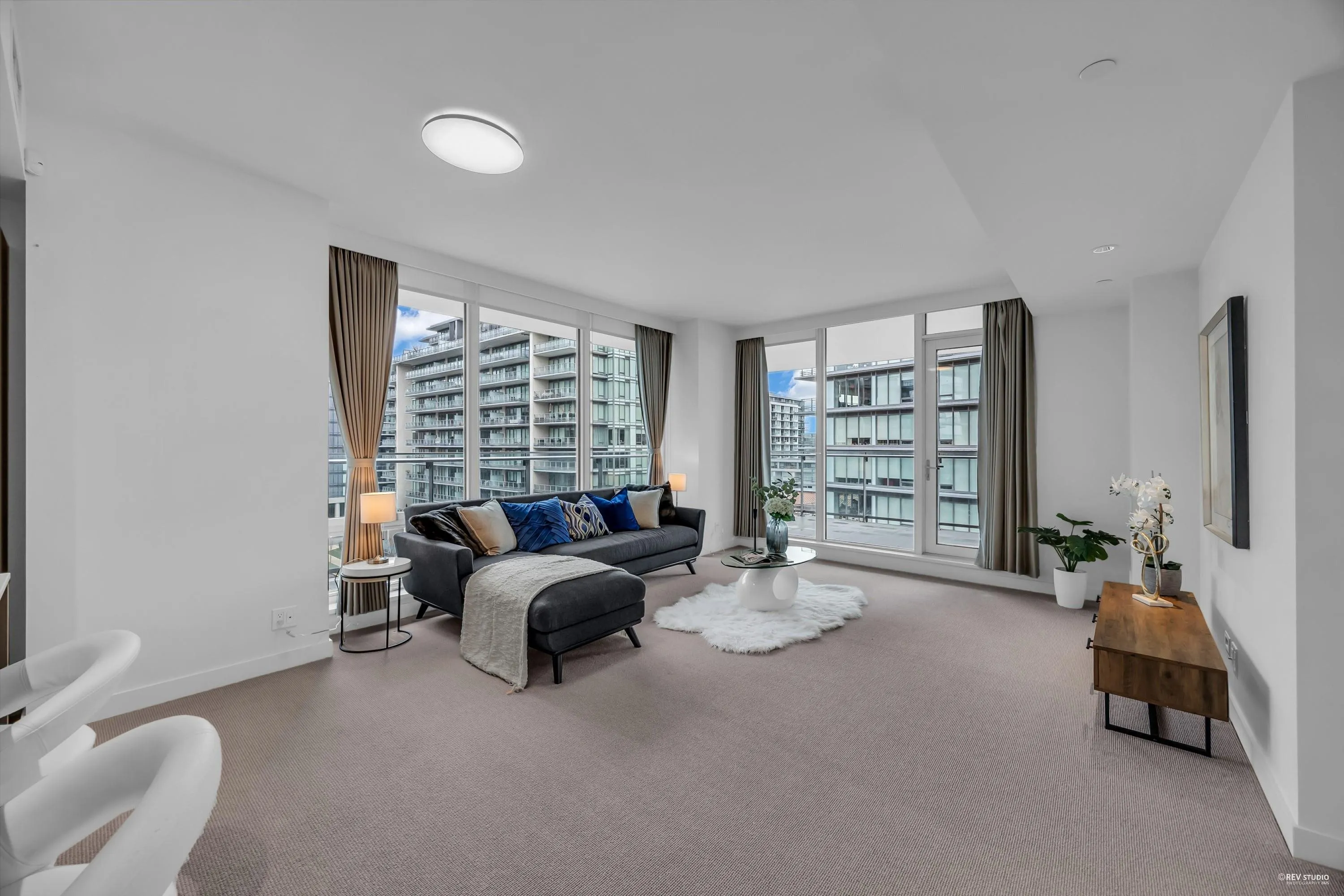 703 6611 Pearson Way