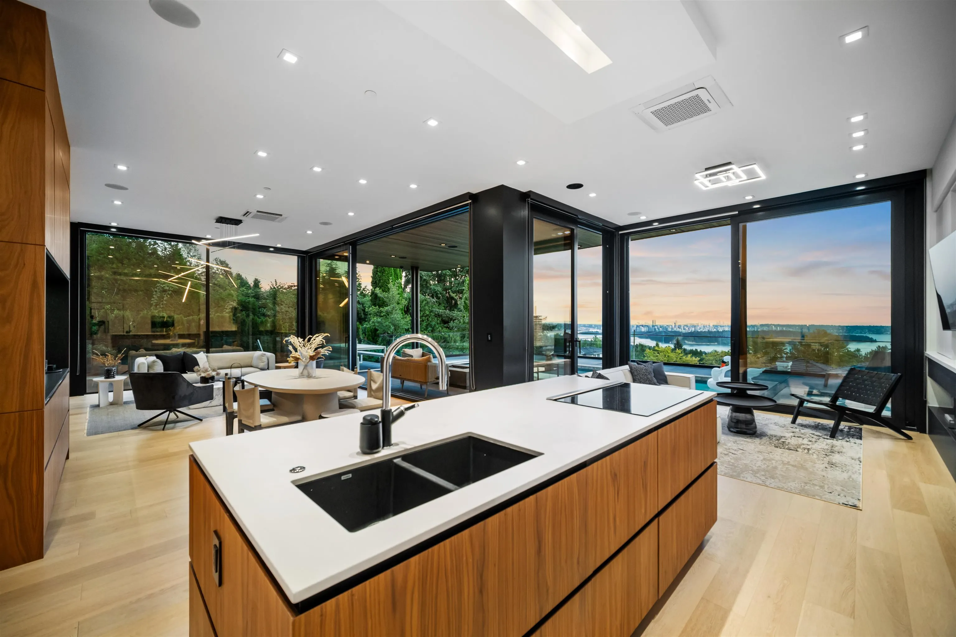 1510 Camelot Road
