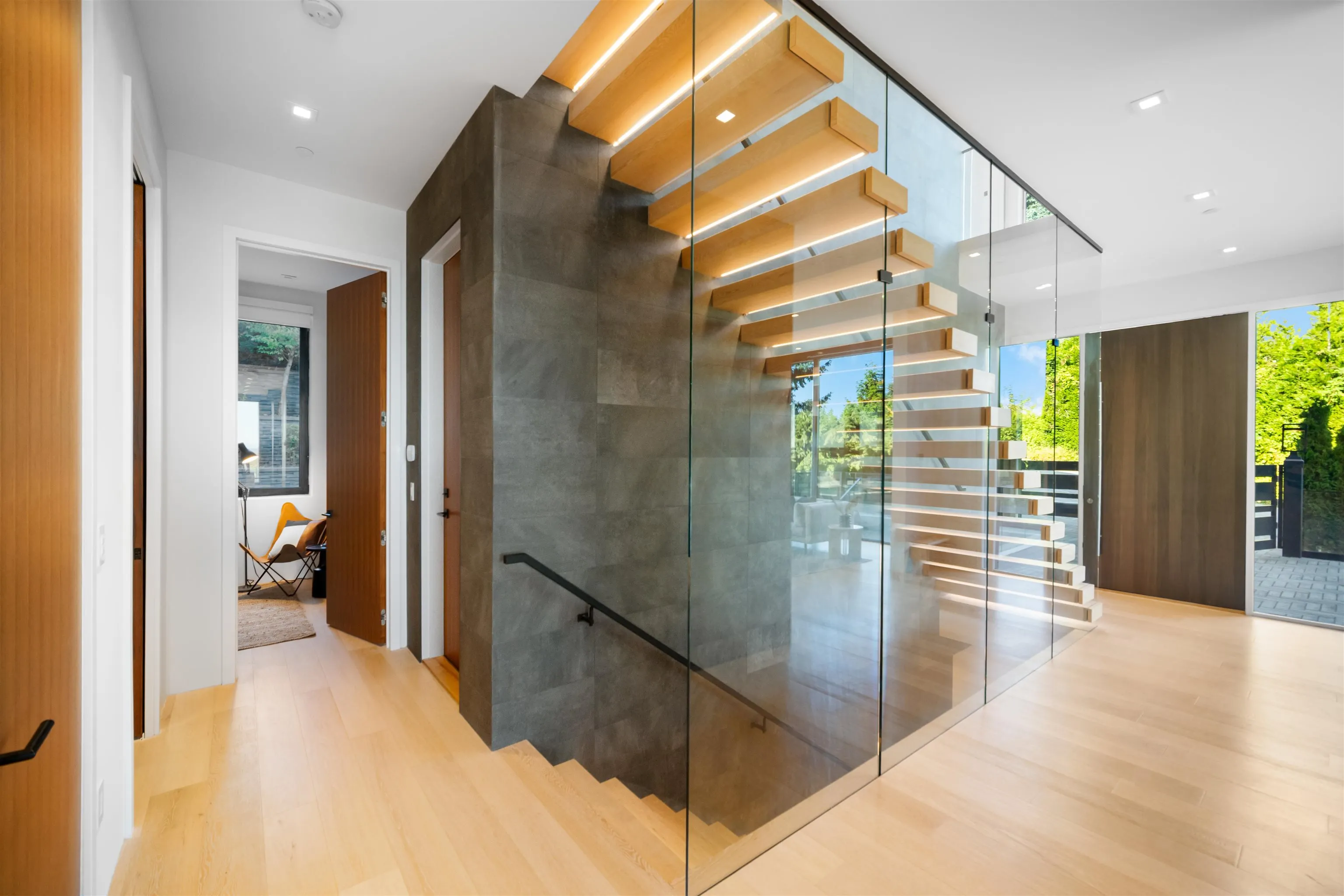 1510 Camelot Road