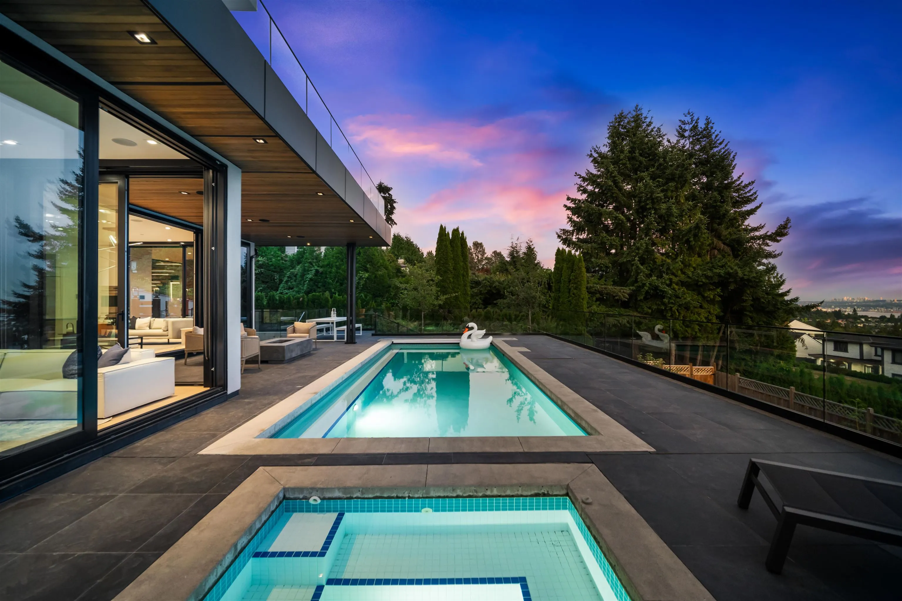 1510 Camelot Road