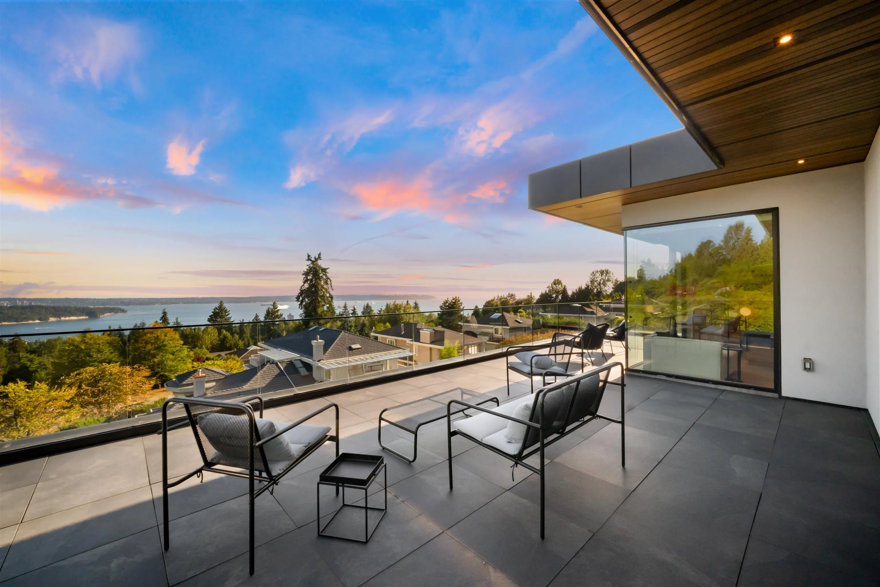 1510 Camelot Road