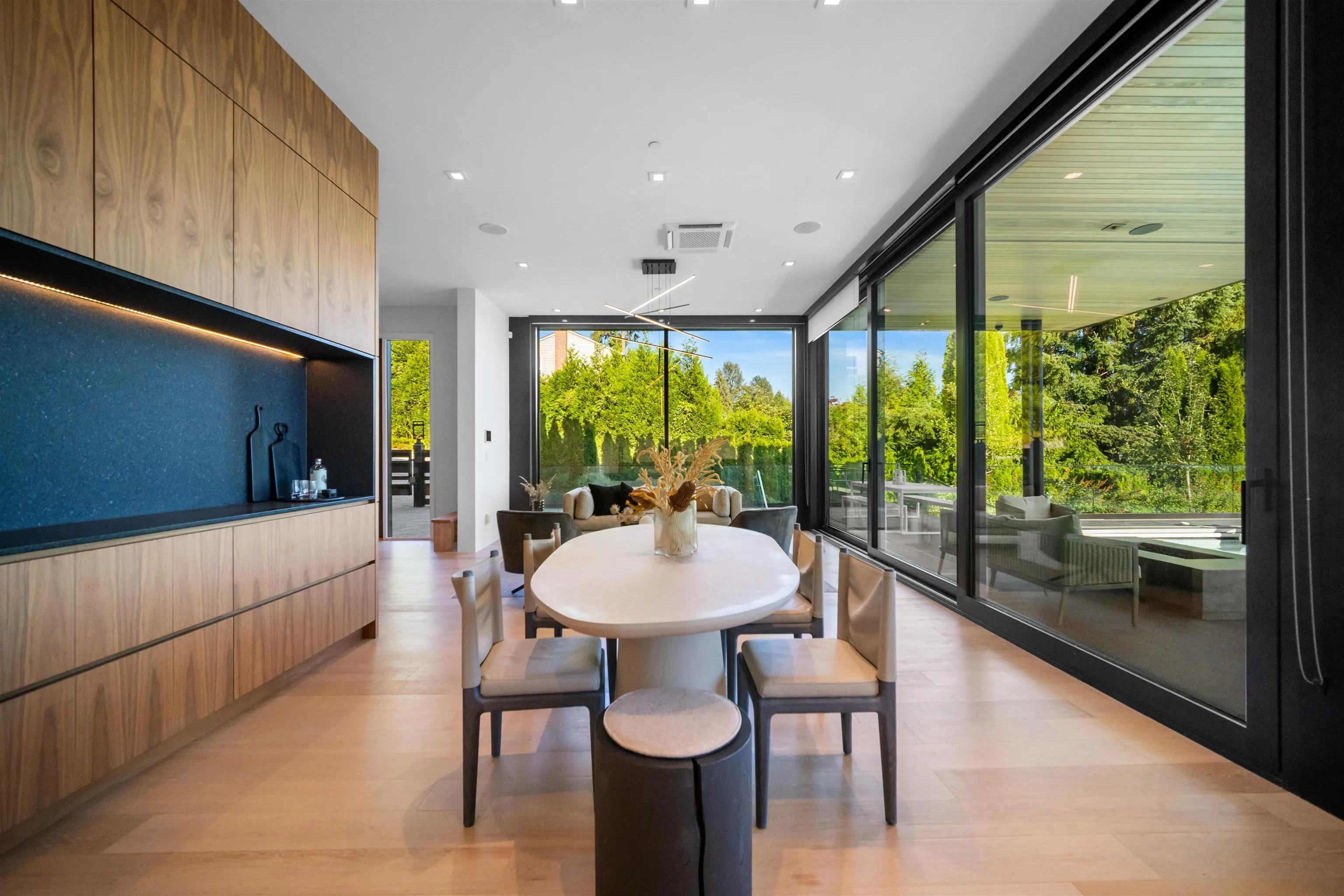 1510 Camelot Road
