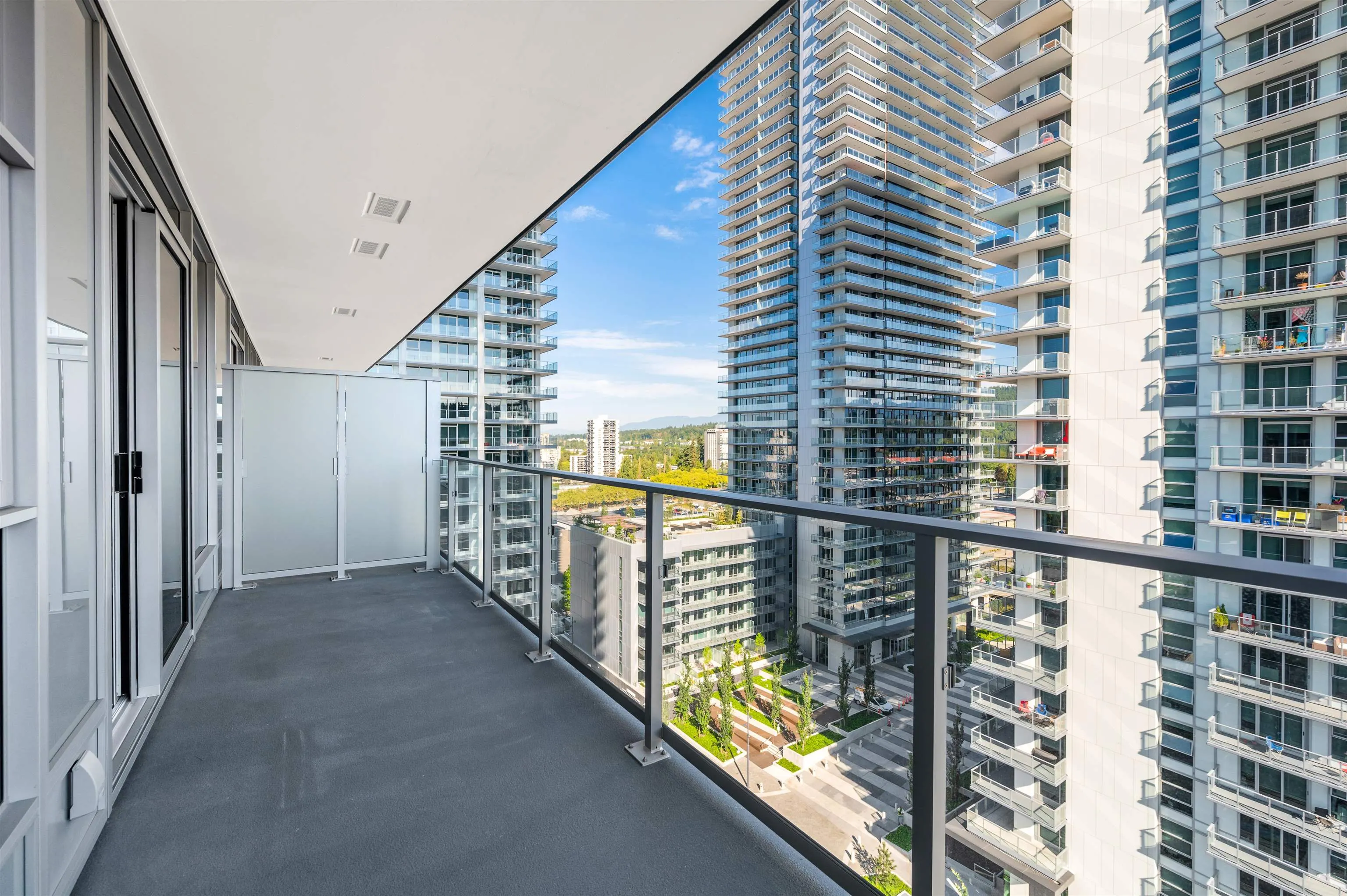 1203 3888 Evergreen Place