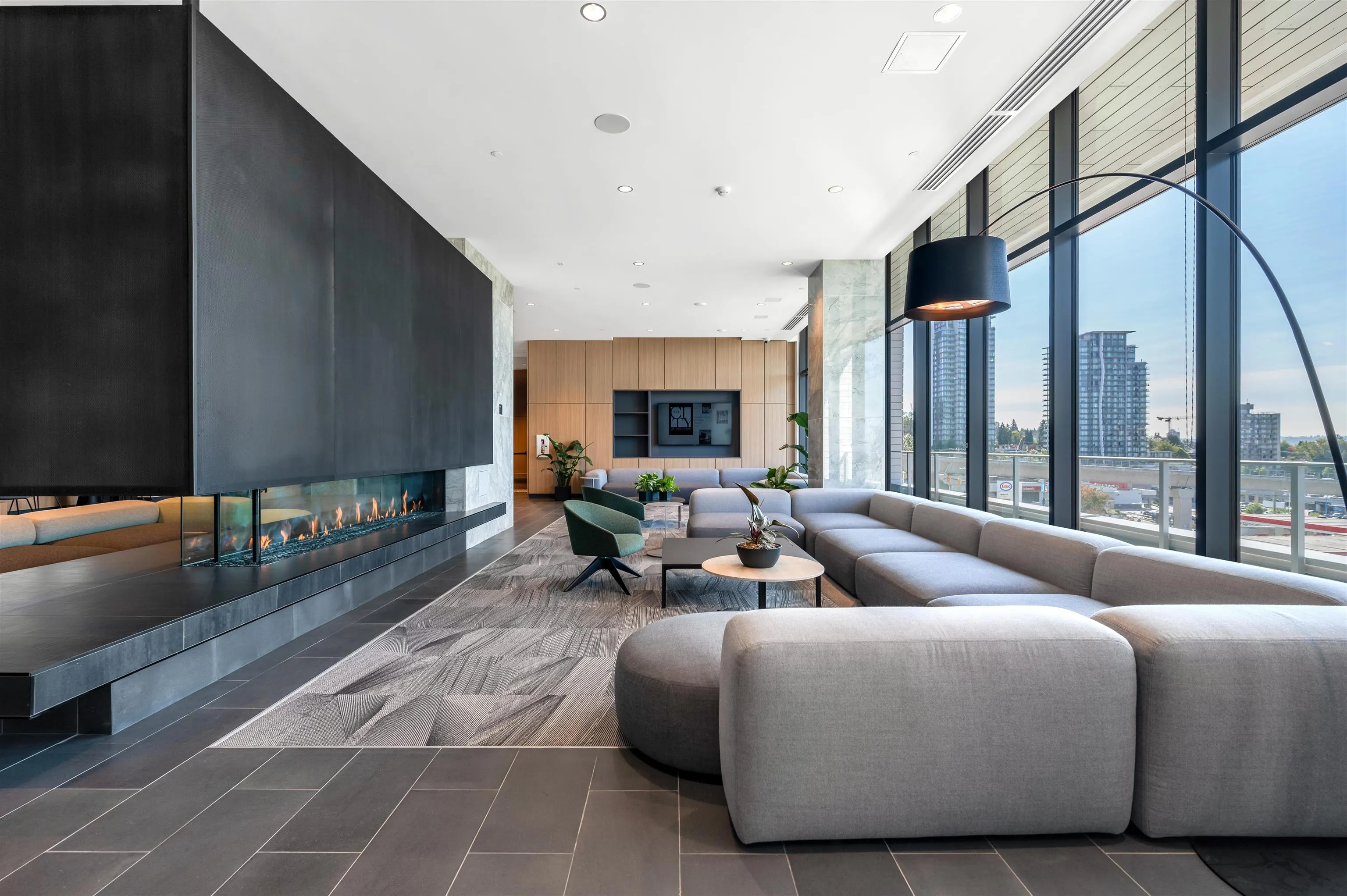 1203 3888 Evergreen Place