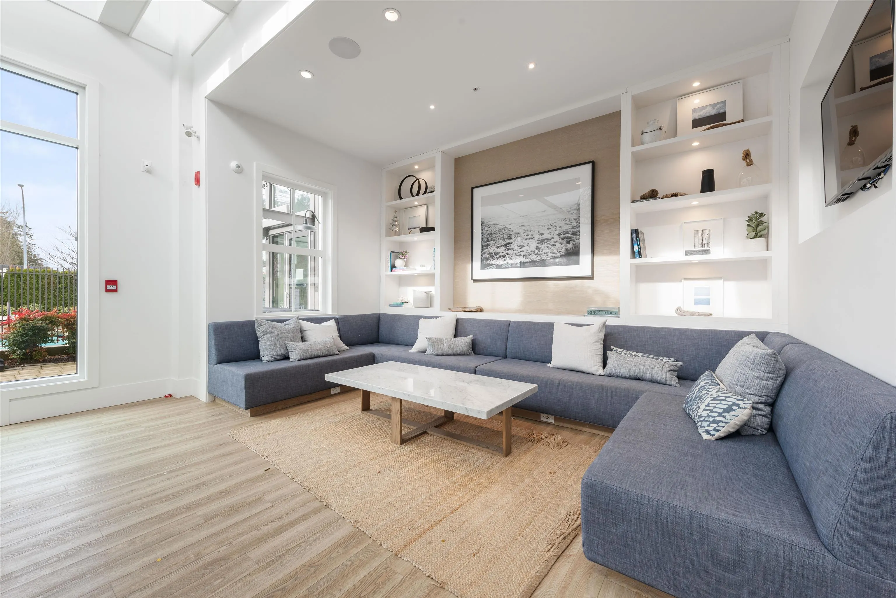 17 4716 Orca Way