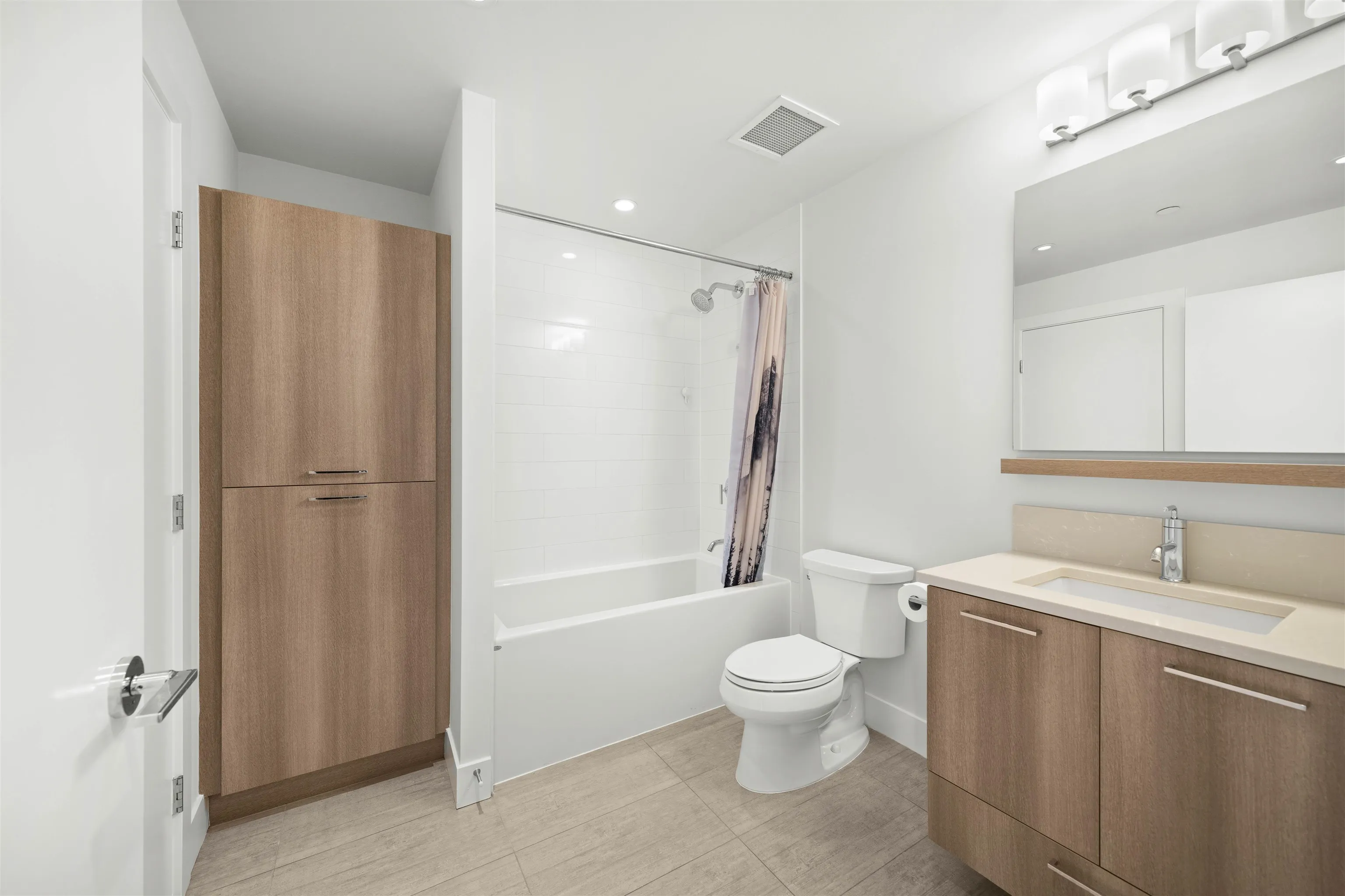 713 258 Nelson's Court