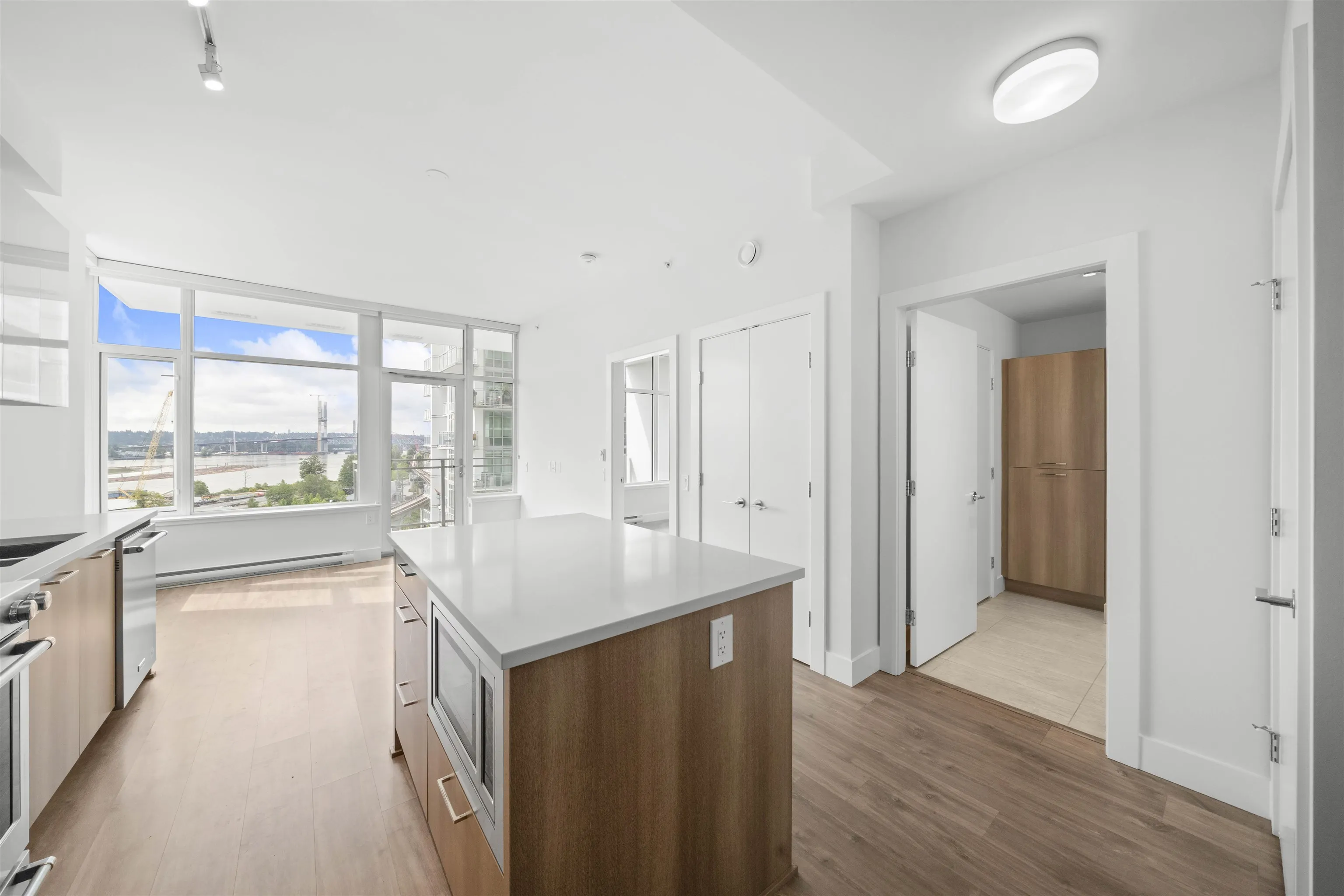 713 258 Nelson's Court