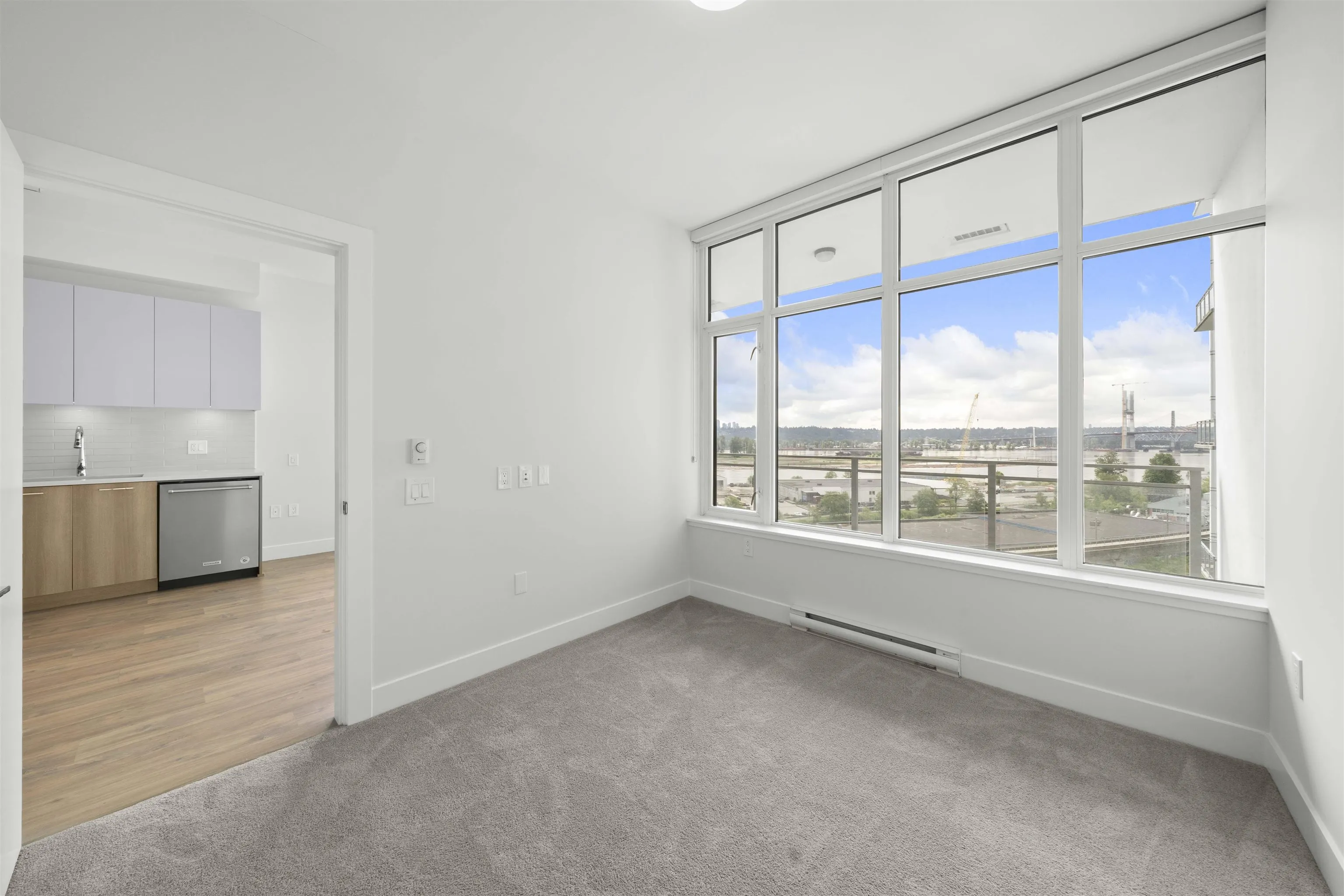 713 258 Nelson's Court