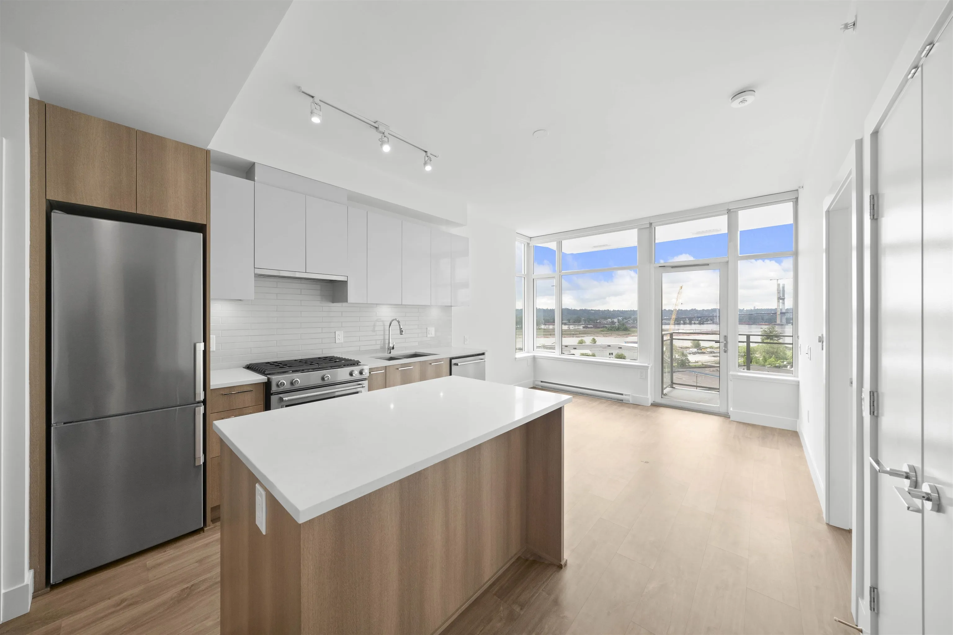 713 258 Nelson's Court