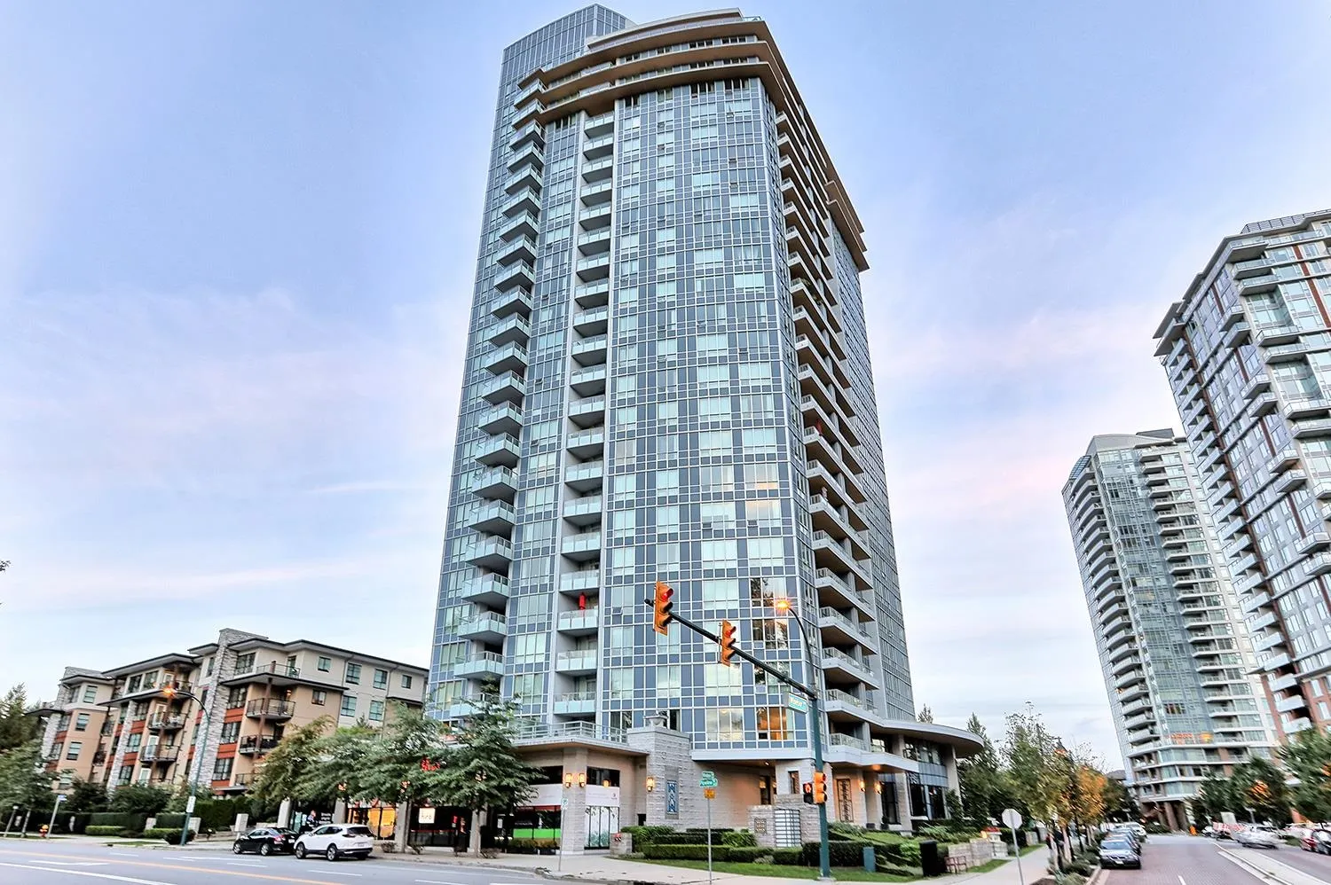 2107 3093 Windsor Gate