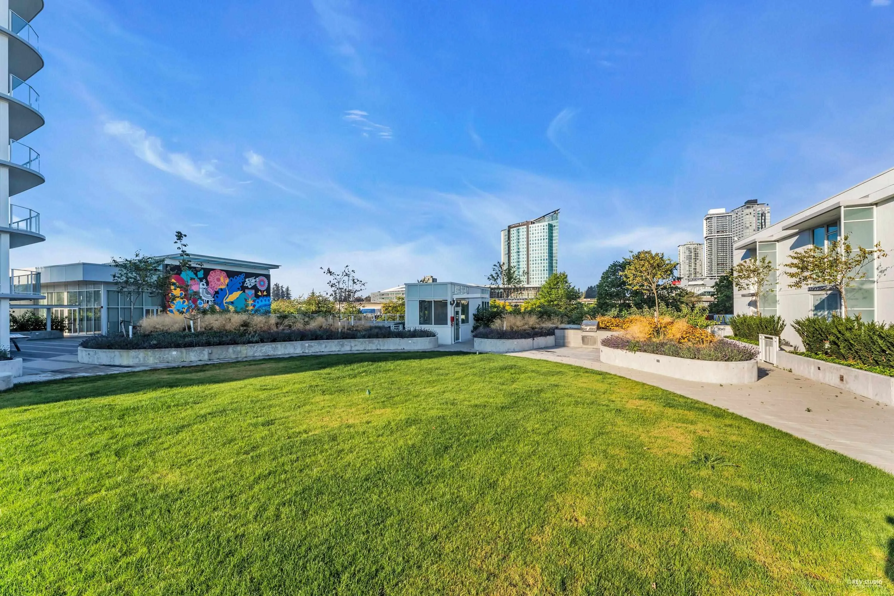 1002 13685 102 Avenue